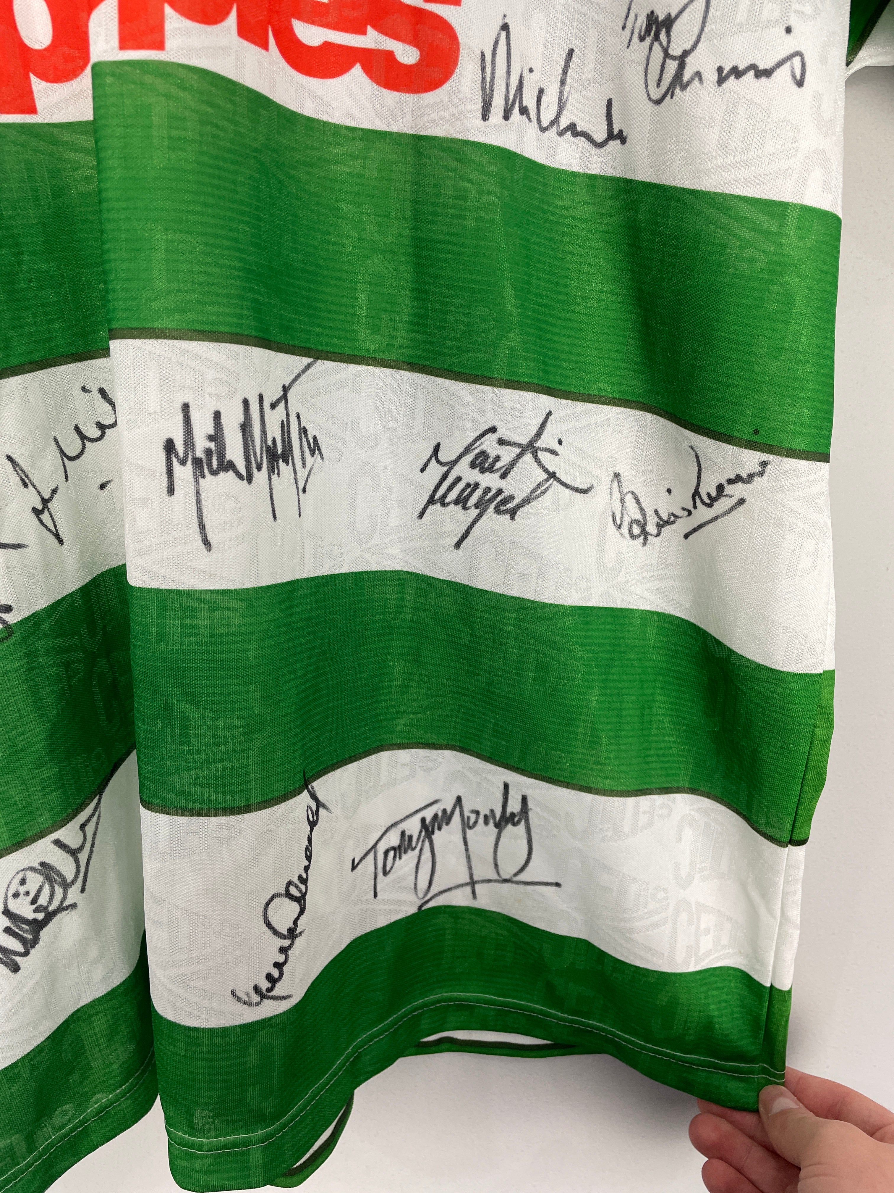Shop 1991/92 CELTIC *SQUAD SIGNED* BNWT HOME SHIRT (L) UMBRO, classic football shirts, vintage football shirts & retro soccer jerseys at Cult Kits