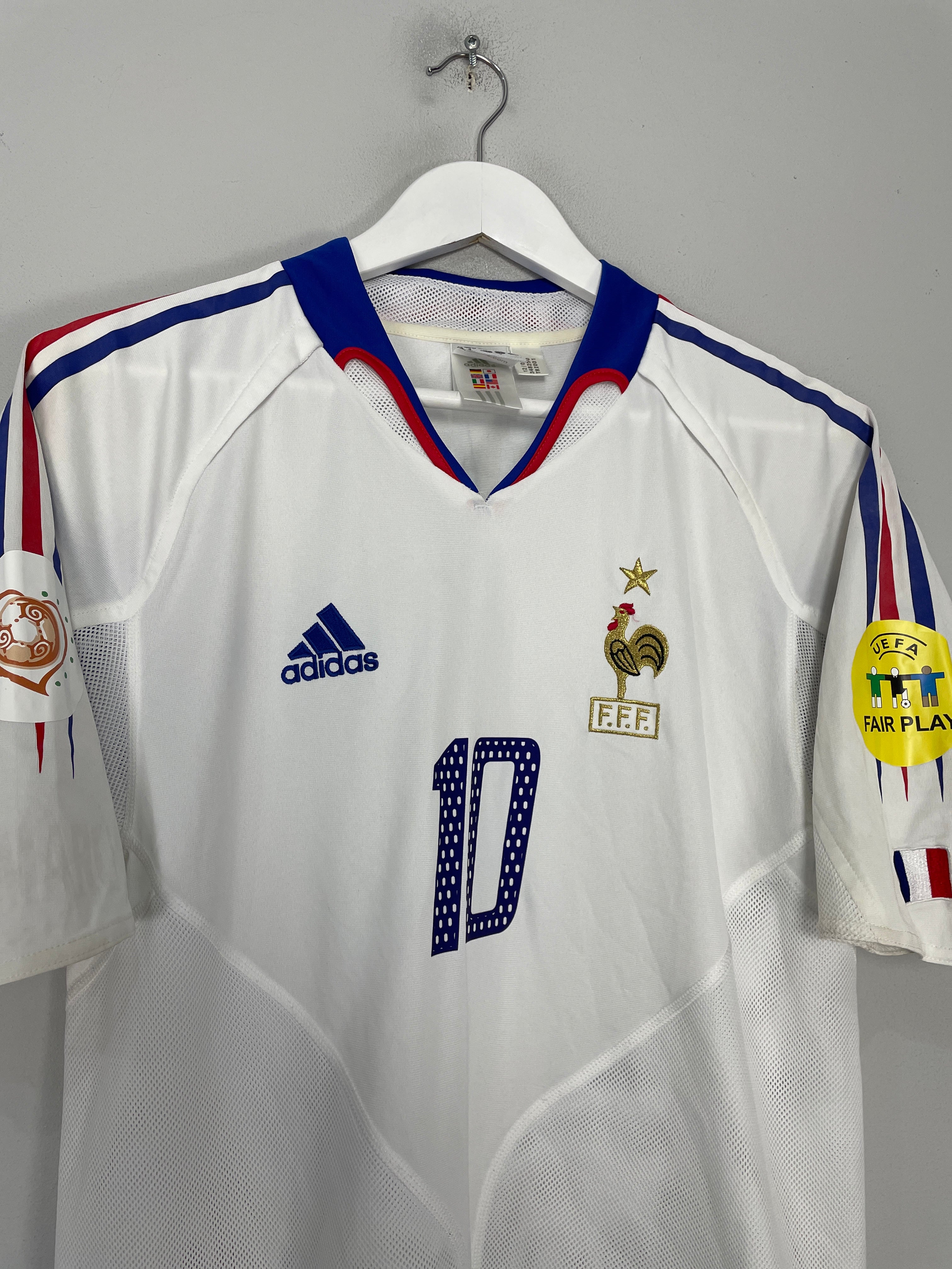 Shop 2004/06 FRANCE ZIDANE #10 AWAY SHIRT (M) ADIDAS, classic football shirts, vintage football shirts & retro soccer jerseys at Cult Kits