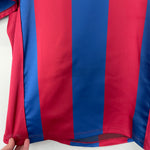 Shop 2004/05 BARCELONA RONALDINHO #10 HOME SHIRT (M) NIKE, classic football shirts, vintage football shirts & retro soccer jerseys at Cult Kits