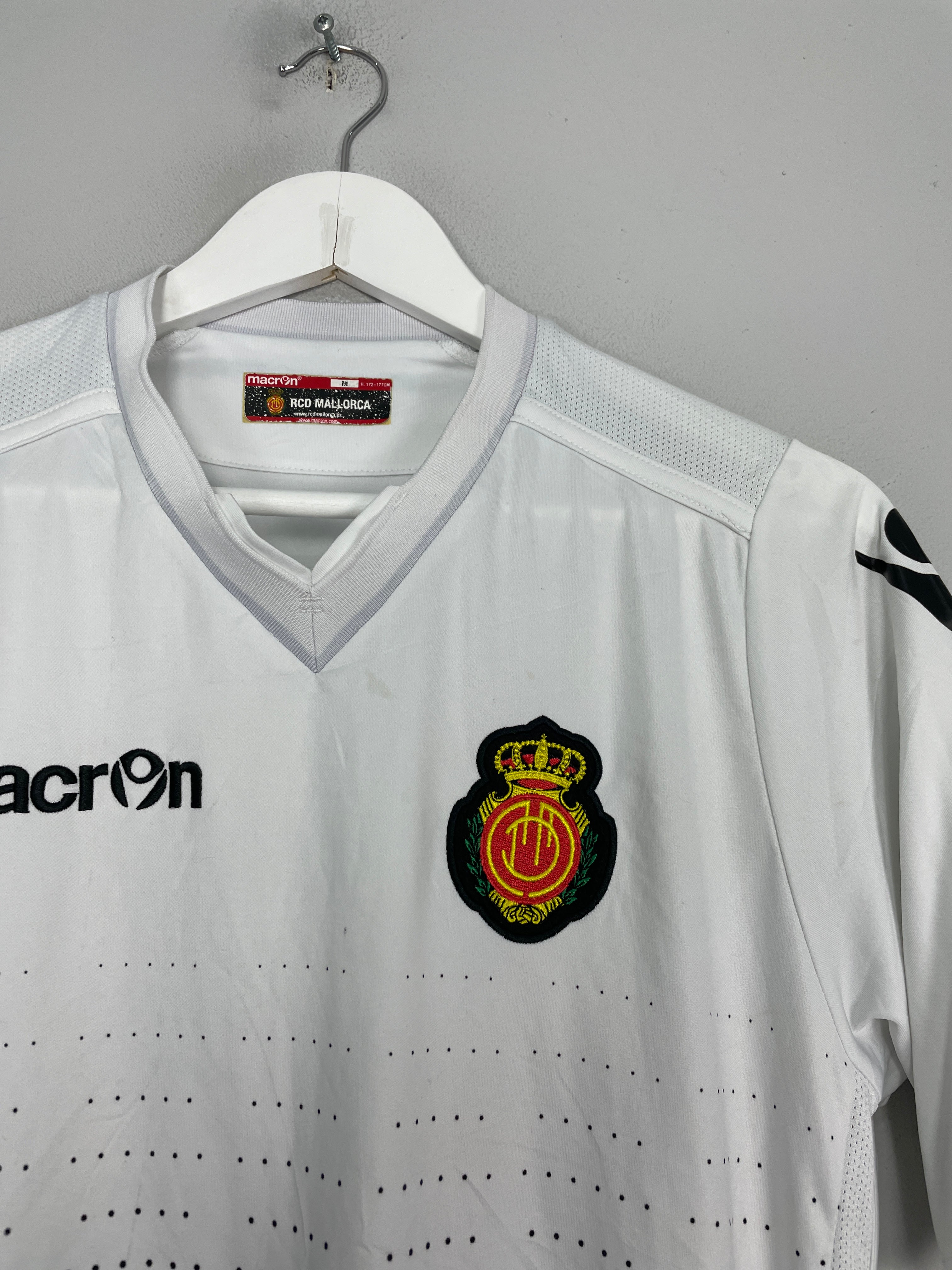Shop 2015/16 REAL MALLORCA AWAY SHIRT (M) MACRON, classic football shirts, vintage football shirts & retro soccer jerseys at Cult Kits