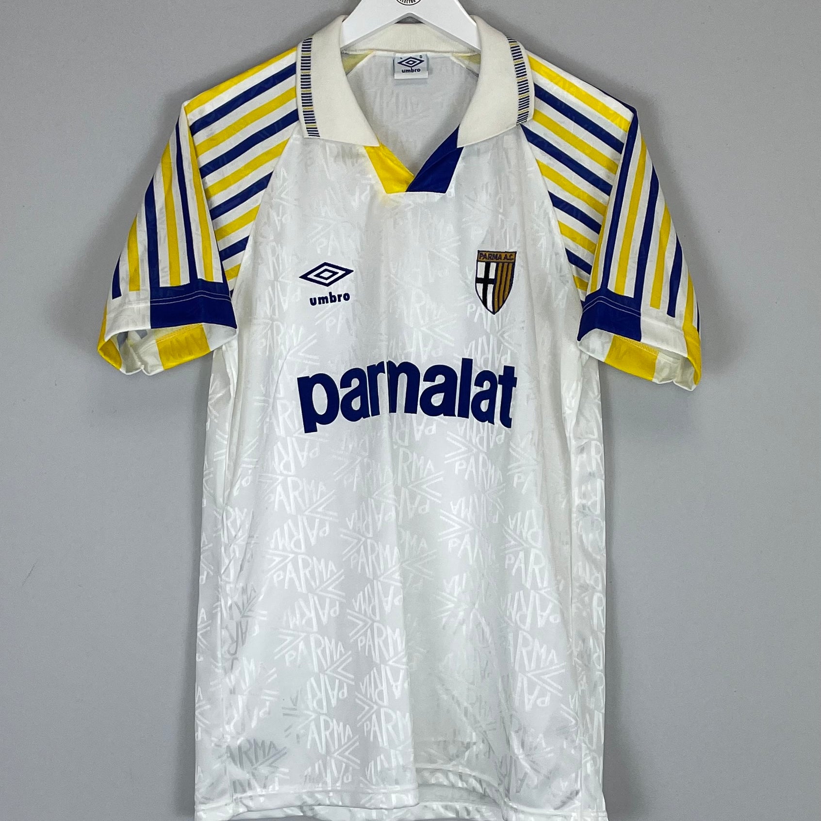 Shop 1991/93 PARMA HOME SHIRT (M) UMBRO, classic football shirts, vintage football shirts & retro soccer jerseys at Cult Kits