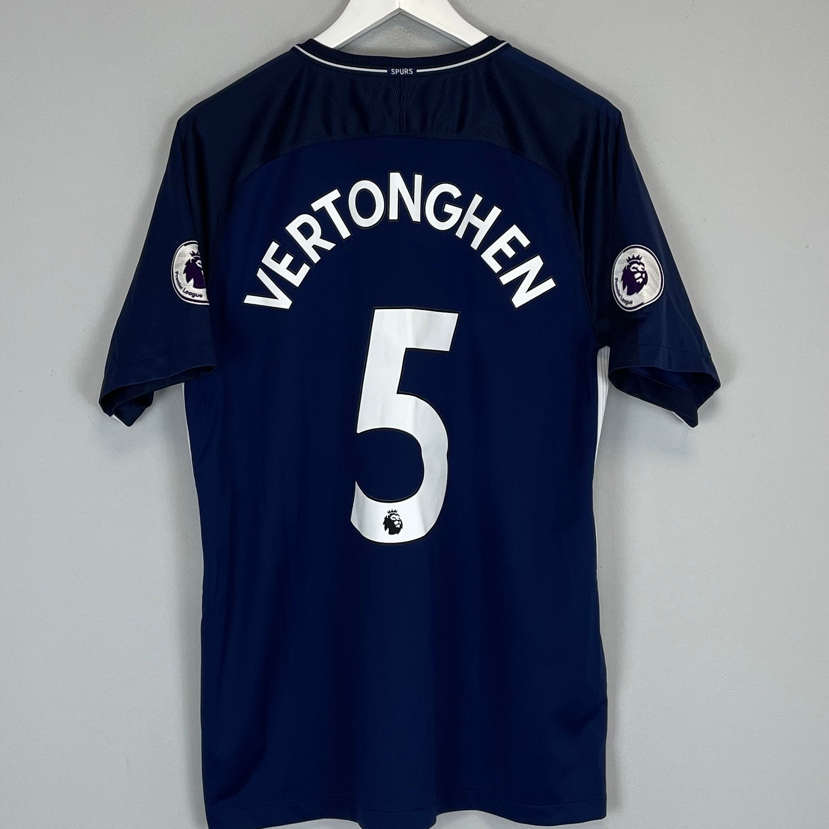 Shop 2017/18 TOTTENHAM VERTONGHEN #5 AWAY SHIRT (L) NIKE, classic football shirts, vintage football shirts & retro soccer jerseys at Cult Kits