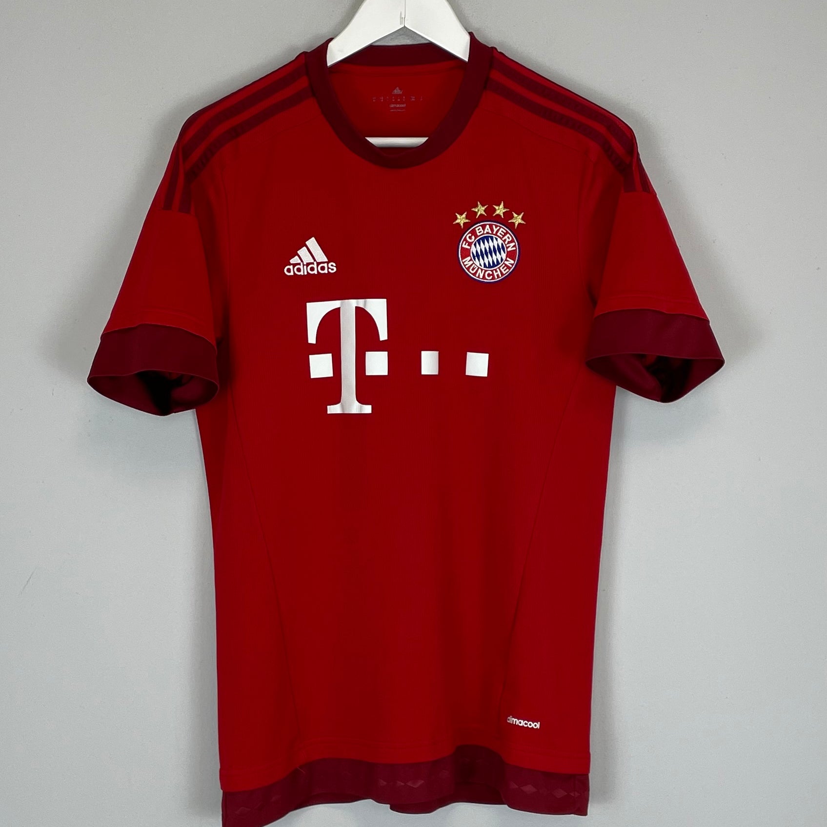 Shop 2015/16 BAYERN MUNICH HOME SHIRT (M) ADIDAS, classic football shirts, vintage football shirts & retro soccer jerseys at Cult Kits