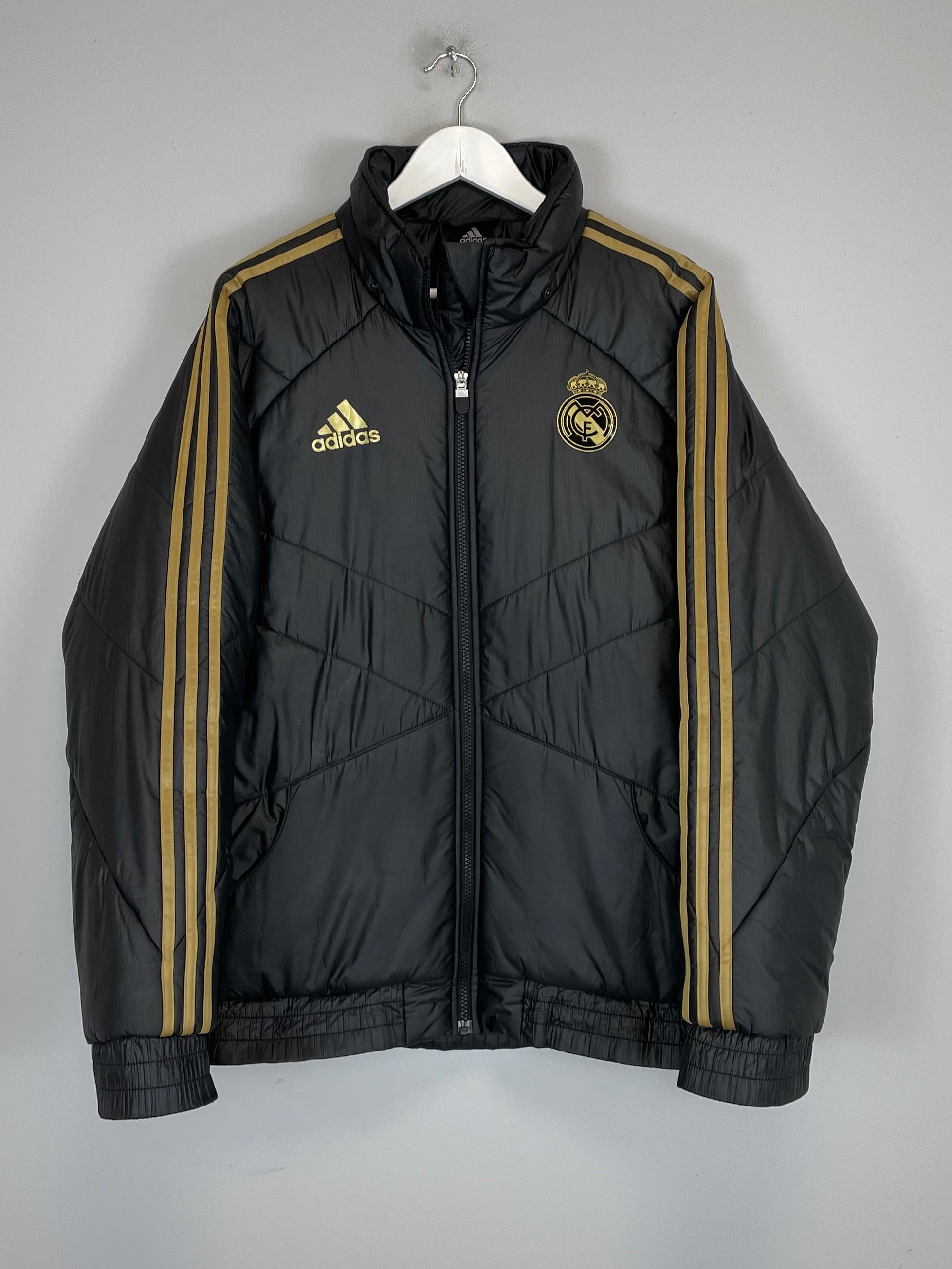 Shop 2019/20 REAL MADRID PADDED JACKET (M) ADIDAS, classic football shirts, vintage football shirts & retro soccer jerseys at Cult Kits
