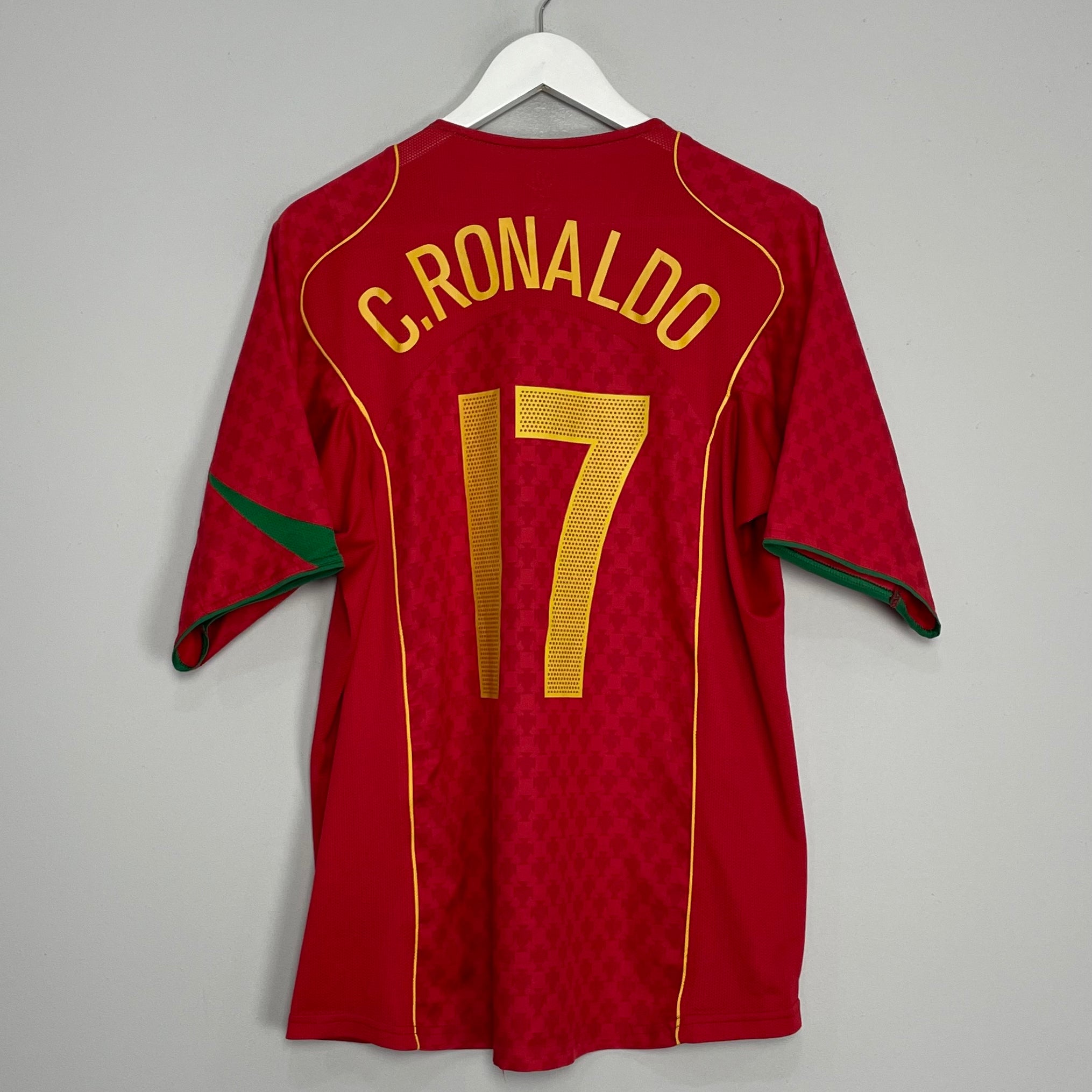 Shop 2004/06 PORTUGAL C.RONALDO #17 HOME SHIRT (L) NIKE, classic football shirts, vintage football shirts & retro soccer jerseys at Cult Kits