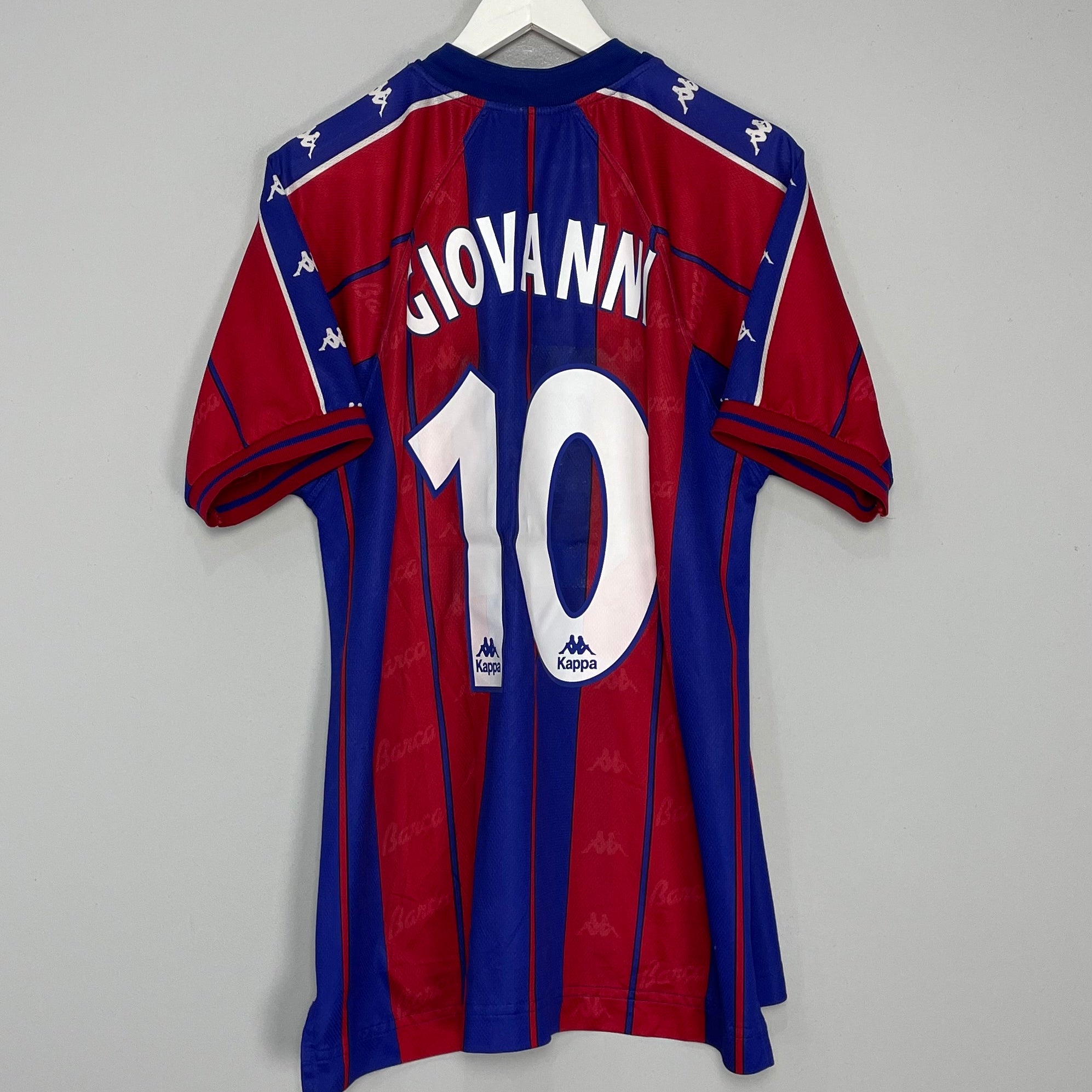Shop 1997/98 BARCELONA GIOVANNI #10 HOME SHIRT (XL) KAPPA, classic football shirts, vintage football shirts & retro soccer jerseys at Cult Kits