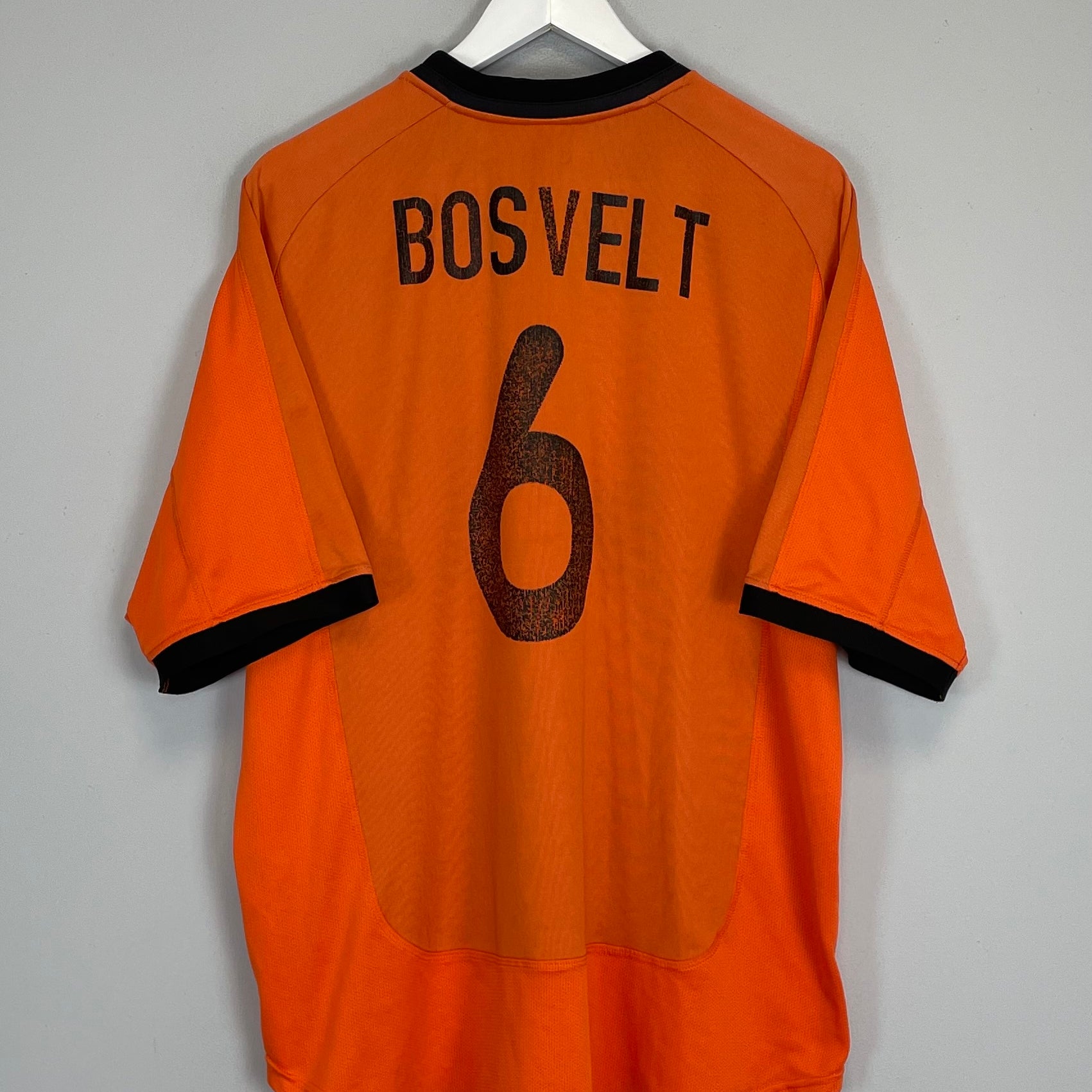 Shop 2000/02 NETHERLANDS BOSVELT #6 HOME SHIRT (XL) NIKE, classic football shirts, vintage football shirts & retro soccer jerseys at Cult Kits