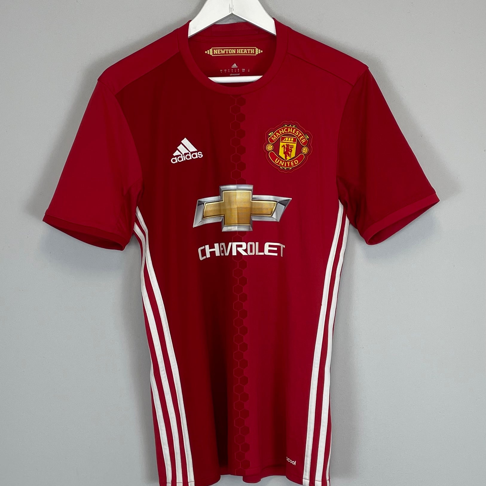 Shop 2016/17 MANCHESTER UNITED HOME SHIRT (S) ADIDAS, classic football shirts, vintage football shirts & retro soccer jerseys at Cult Kits