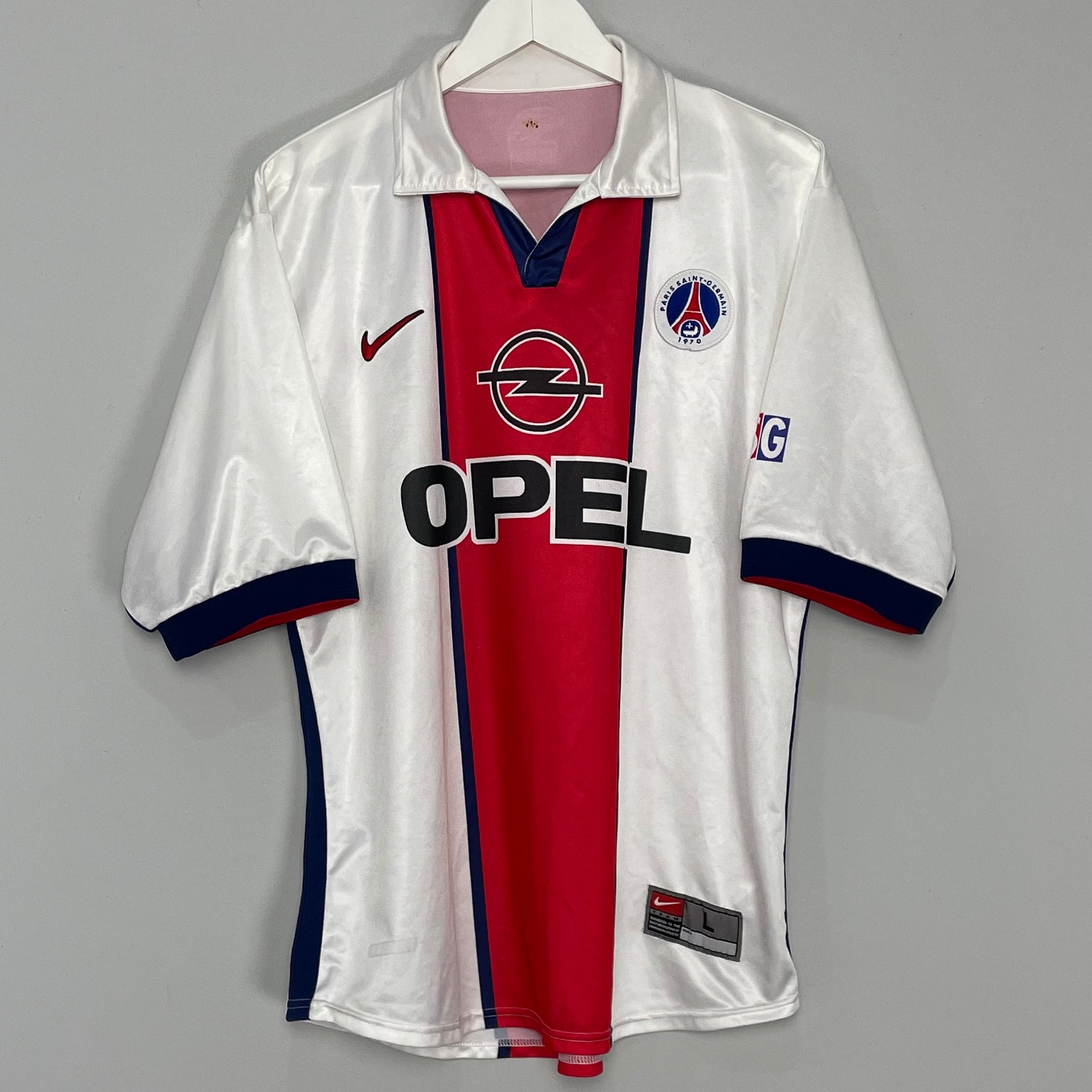 Shop 1997/98 PSG AWAY SHIRT (L) NIKE, classic football shirts, vintage football shirts & retro soccer jerseys at Cult Kits