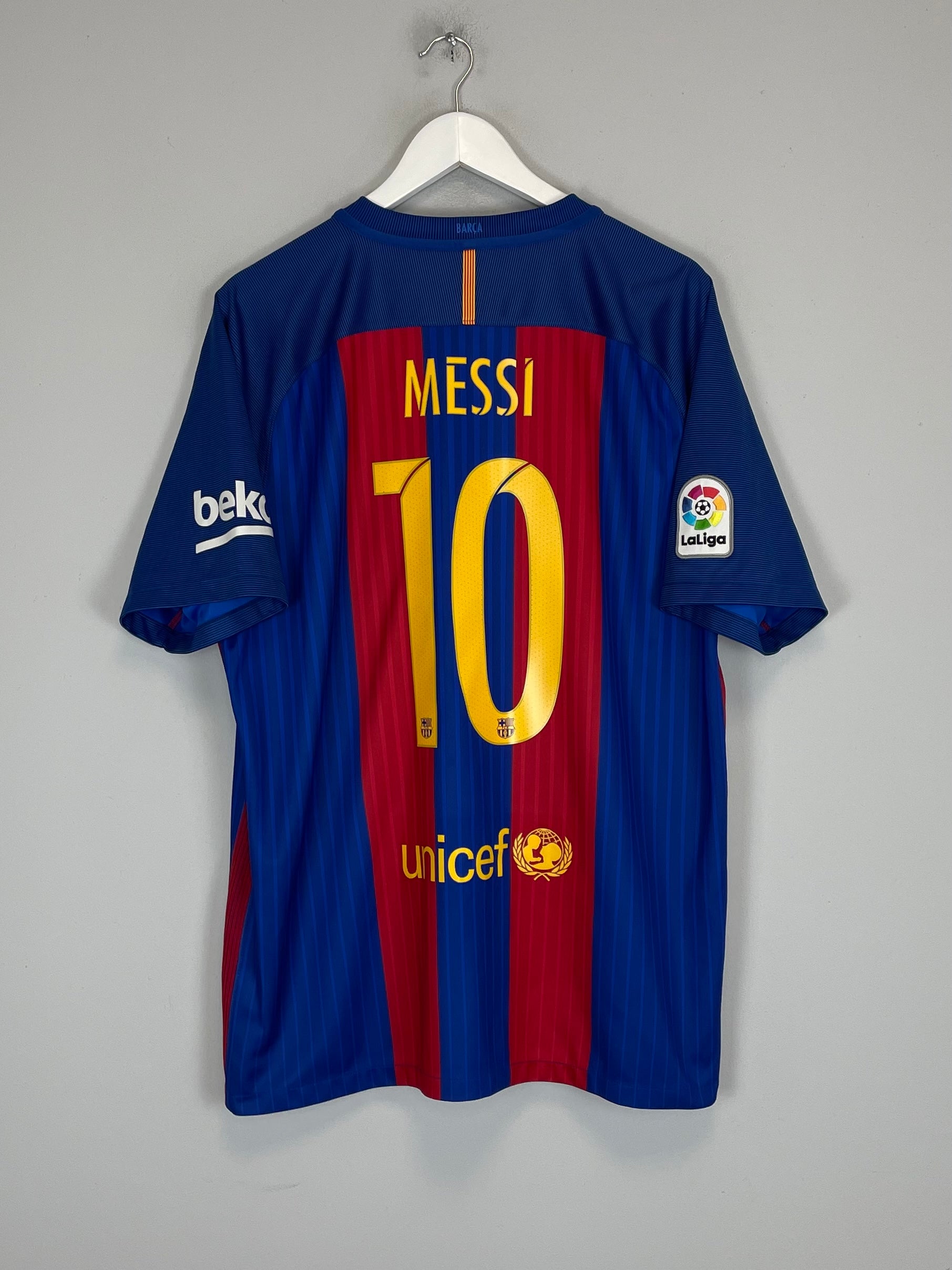 Shop 2016/17 BARCELONA MESSI #10 HOME SHIRT (XL) NIKE, classic football shirts, vintage football shirts & retro soccer jerseys at Cult Kits