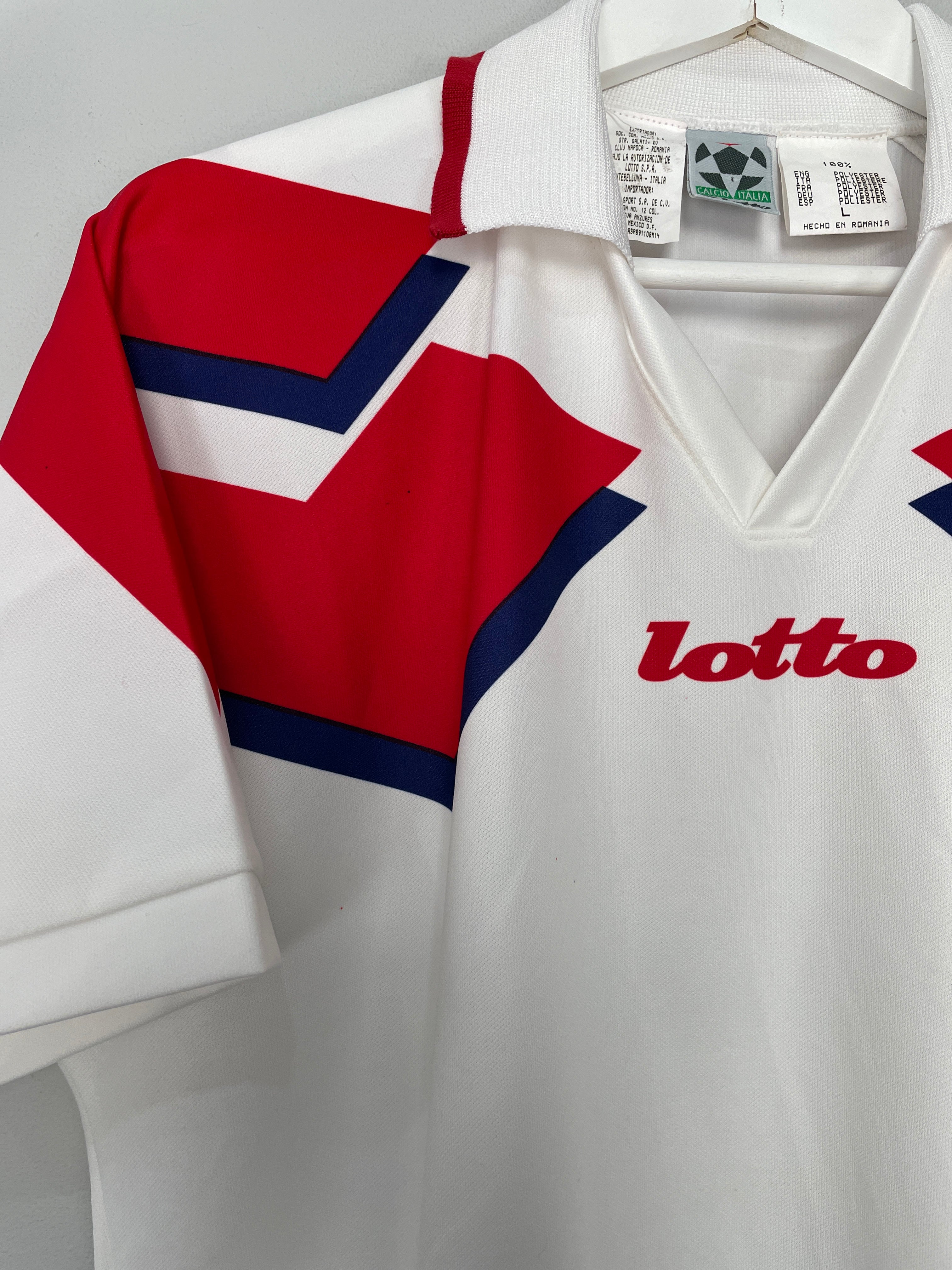 Shop 1994 CROATIA THIRD SHIRT (L) LOTTO, classic football shirts, vintage football shirts & retro soccer jerseys at Cult Kits