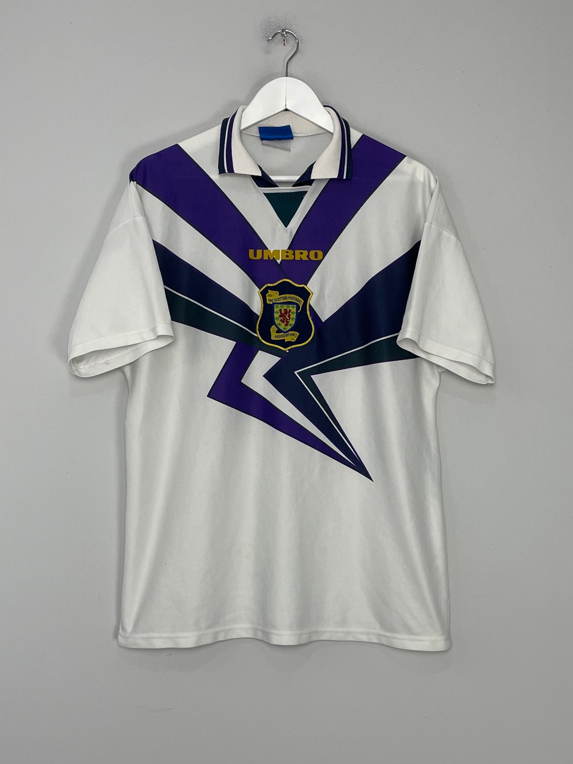 Shop 1995/96 SCOTLAND AWAY SHIRT (XL) UMBRO, classic football shirts, vintage football shirts & retro soccer jerseys at Cult Kits