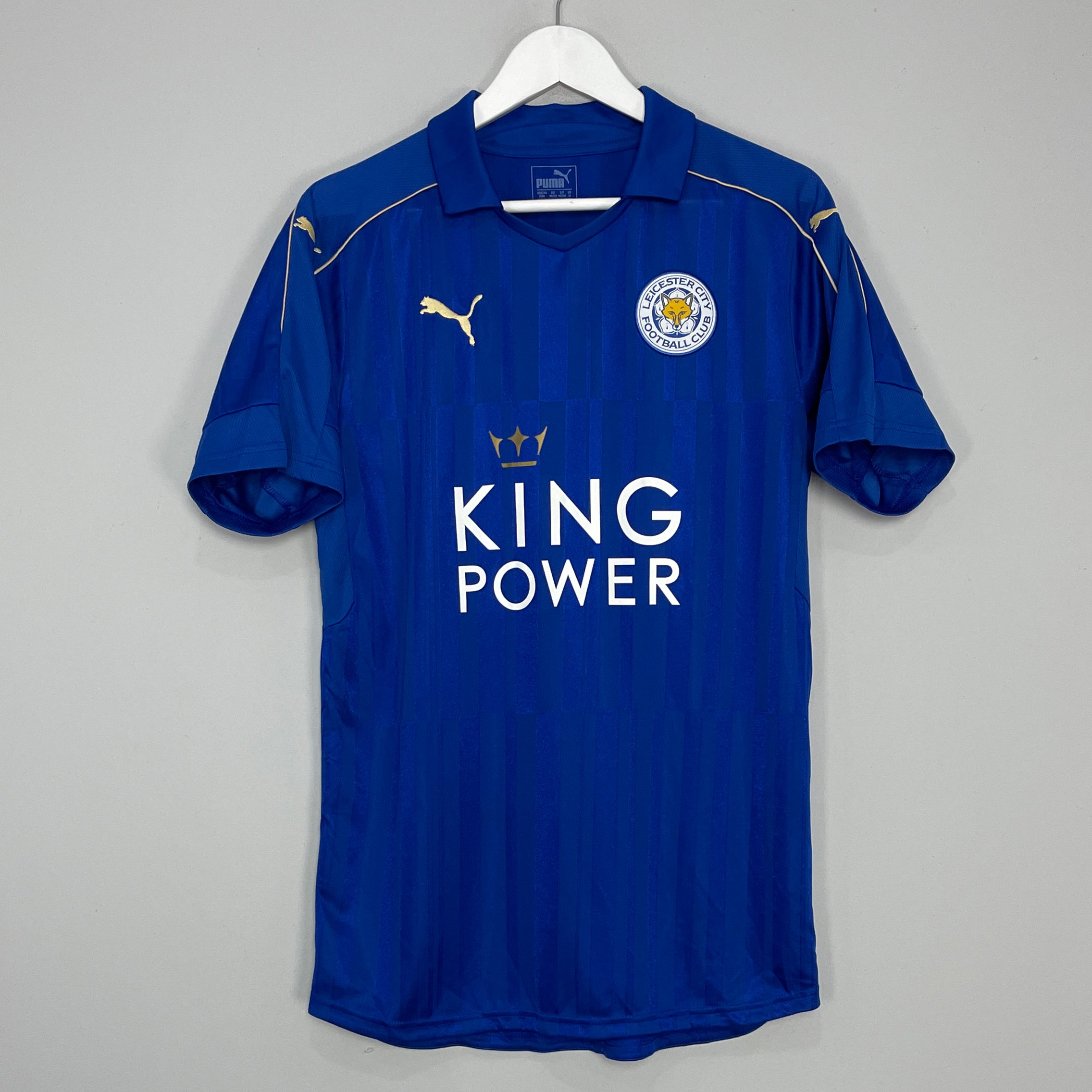 Shop 2016/17 LEICESTER CITY HOME SHIRT (M) PUMA, classic football shirts, vintage football shirts & retro soccer jerseys at Cult Kits