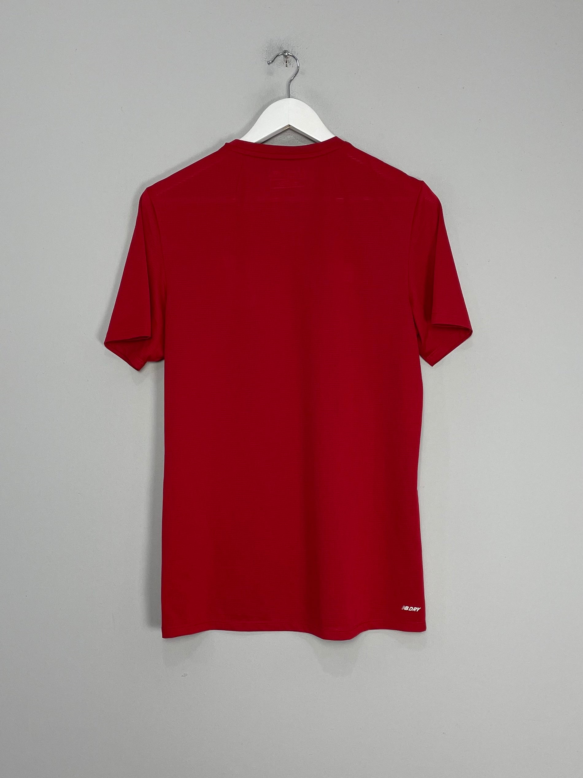 Shop 2019/20 LIVERPOOL TRAINING SHIRT (M) NEW BALANCE, classic football shirts, vintage football shirts & retro soccer jerseys at Cult Kits