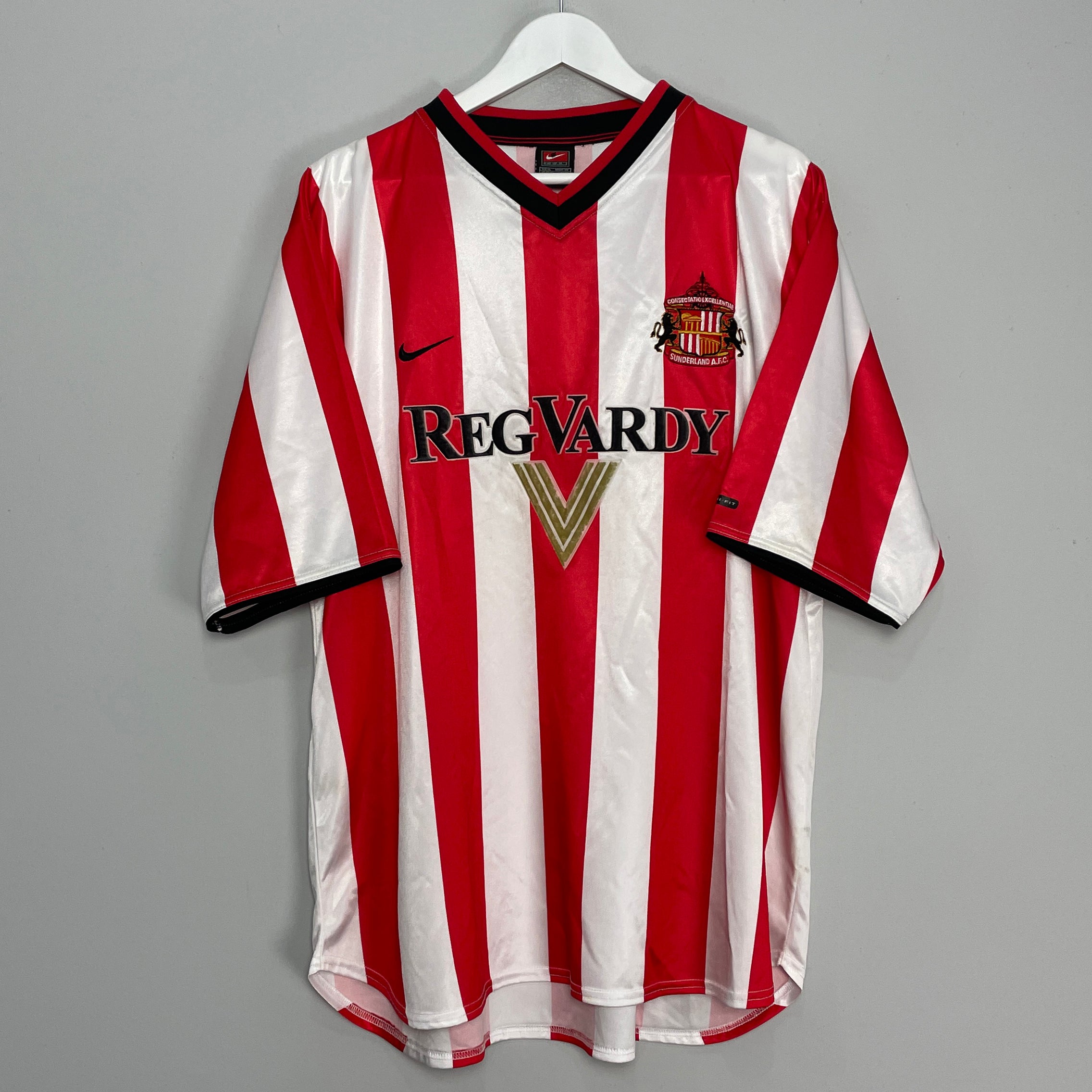 Shop 2000/02 SUNDERLAND HOME SHIRT (XL) NIKE, classic football shirts, vintage football shirts & retro soccer jerseys at Cult Kits