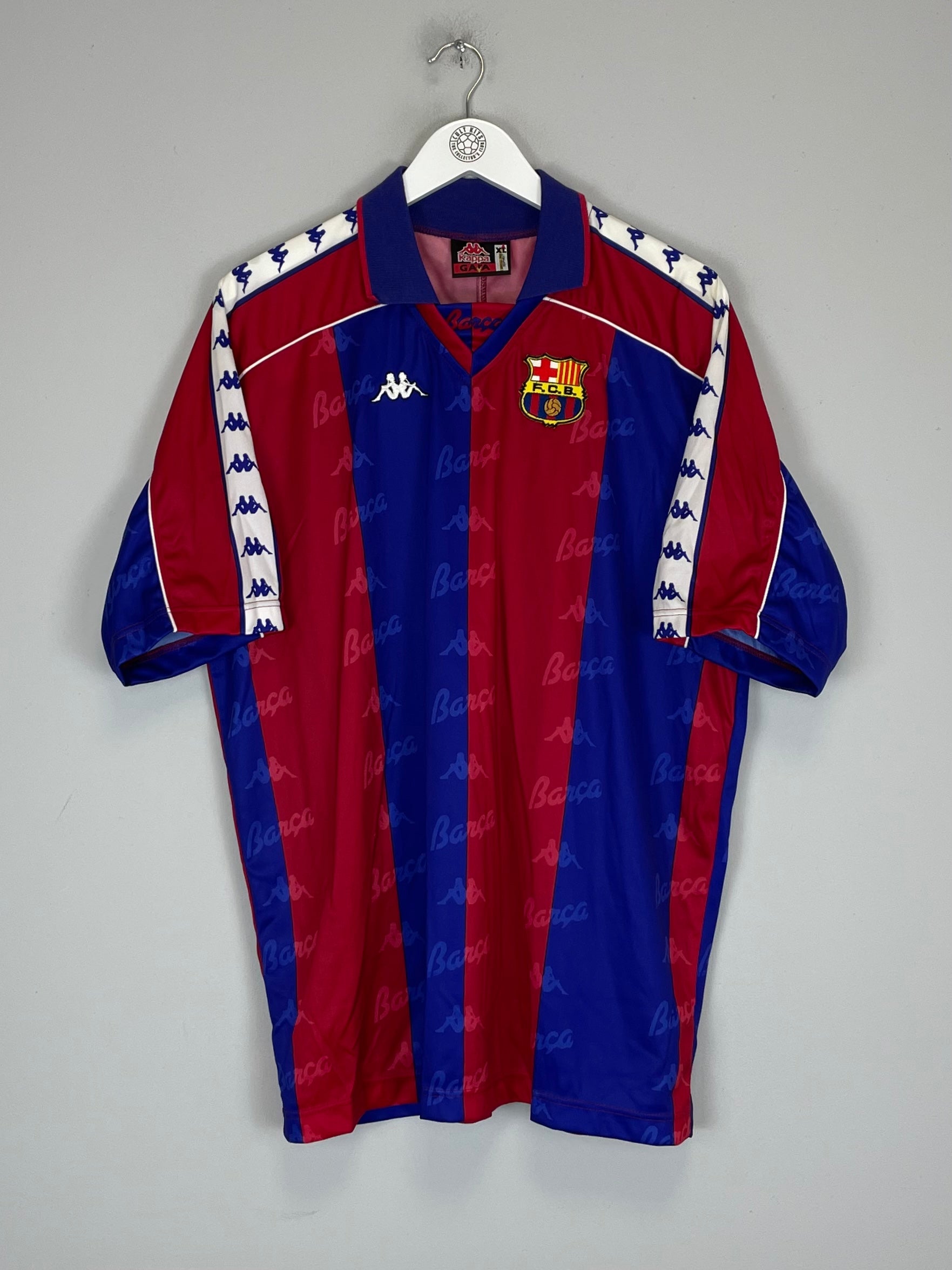 Shop 1992/95 BARCELONA HOME SHIRT (XL) KAPPA, classic football shirts, vintage football shirts & retro soccer jerseys at Cult Kits