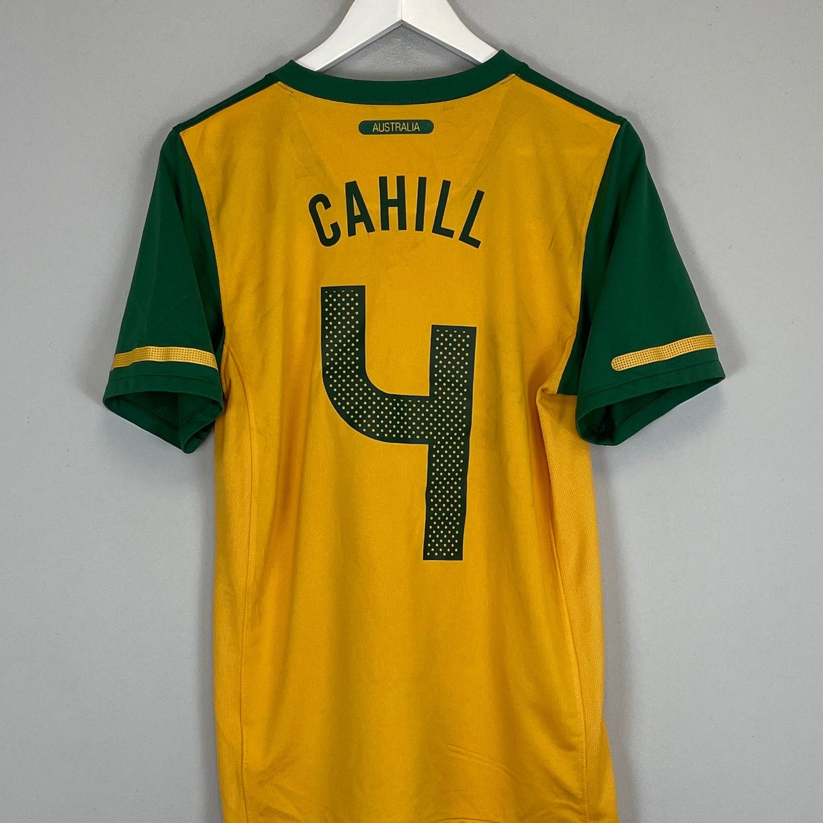 Shop 2010/11 AUSTRALIA CAHILL #4 HOME SHIRT (S) NIKE, classic football shirts, vintage football shirts & retro soccer jerseys at Cult Kits