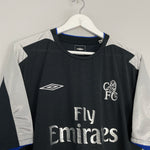 Shop 2004/05 CHELSEA DROGBA #15 AWAY SHIRT (XL) UMBRO, classic football shirts, vintage football shirts & retro soccer jerseys at Cult Kits