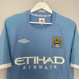 2010/11 MANCHESTER CITY SILVA #21 HOME SHIRT (M) UMBRO