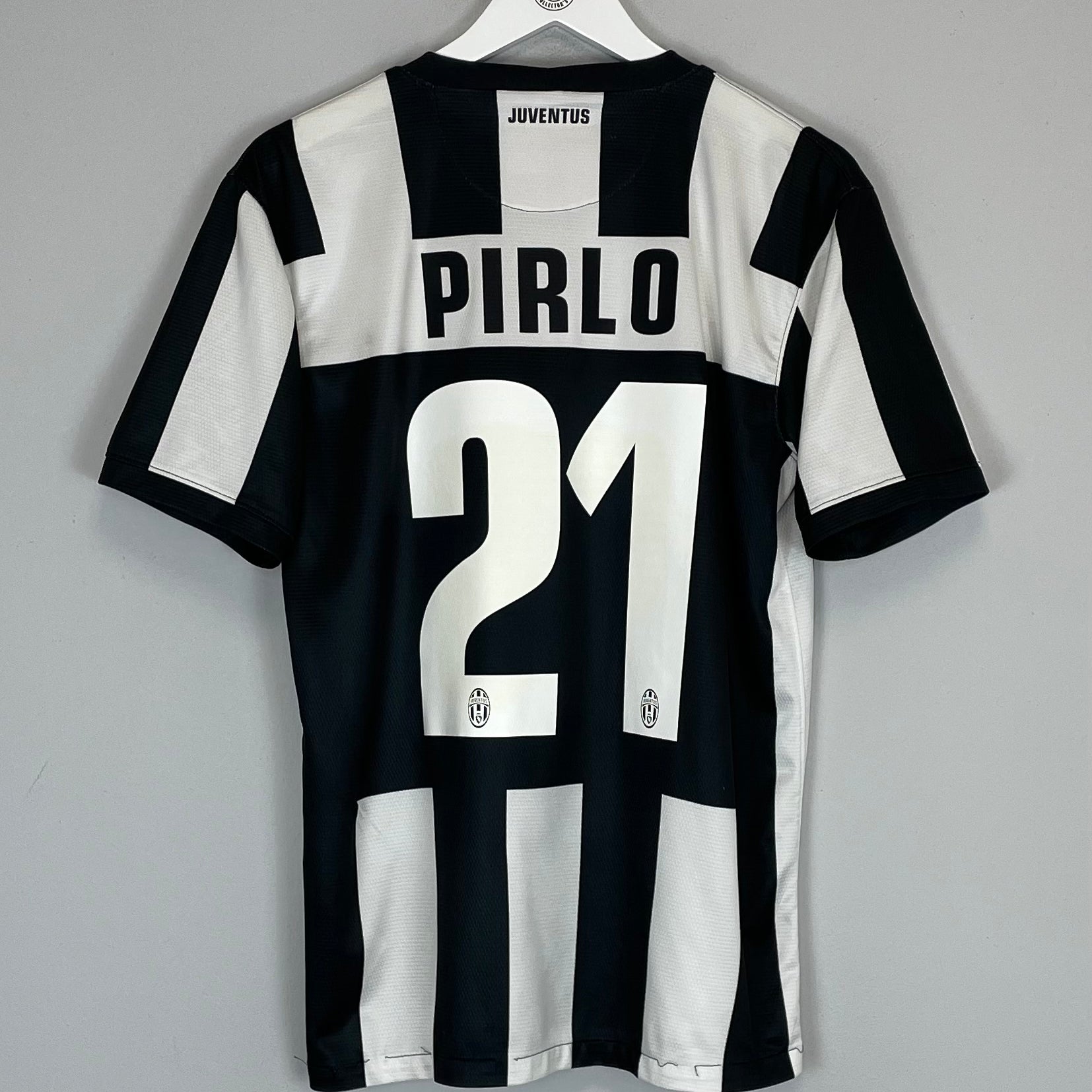 Shop 2012/13 JUVENTUS PIRLO #21 HOME SHIRT (M) NIKE, classic football shirts, vintage football shirts & retro soccer jerseys at Cult Kits