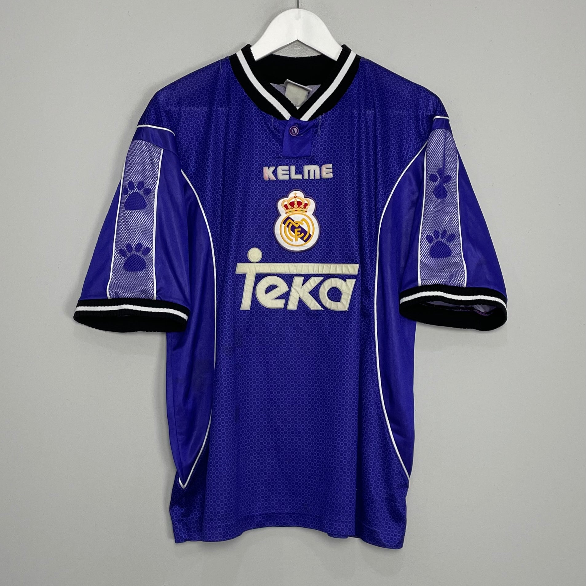 Shop 1997/98 REAL MADRID AWAY SHIRT (M) KELME, classic football shirts, vintage football shirts & retro soccer jerseys at Cult Kits