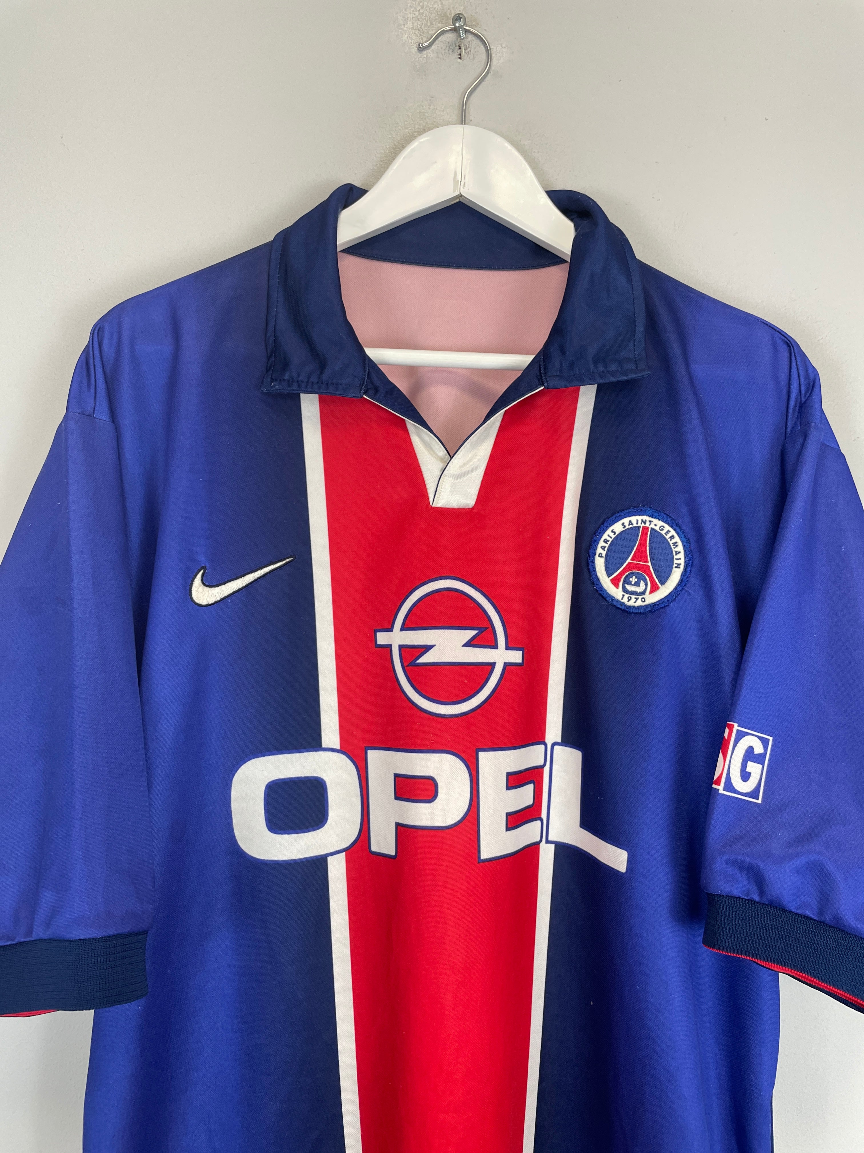Shop 1998/99 PSG HOME SHIRT (XL) NIKE, classic football shirts, vintage football shirts & retro soccer jerseys at Cult Kits