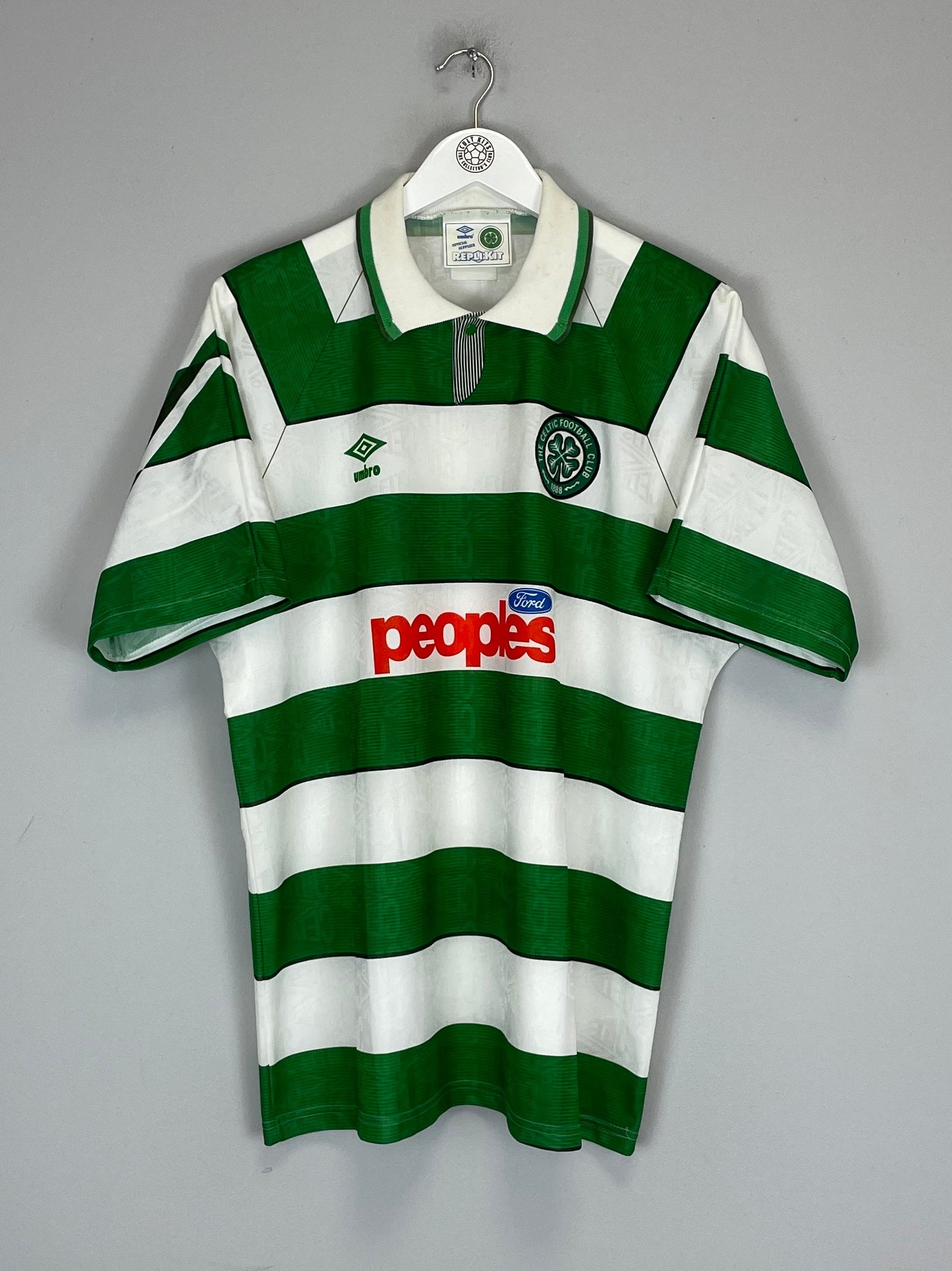 Shop 1991/92 CELTIC HOME SHIRT (XL) UMBRO, classic football shirts, vintage football shirts & retro soccer jerseys at Cult Kits