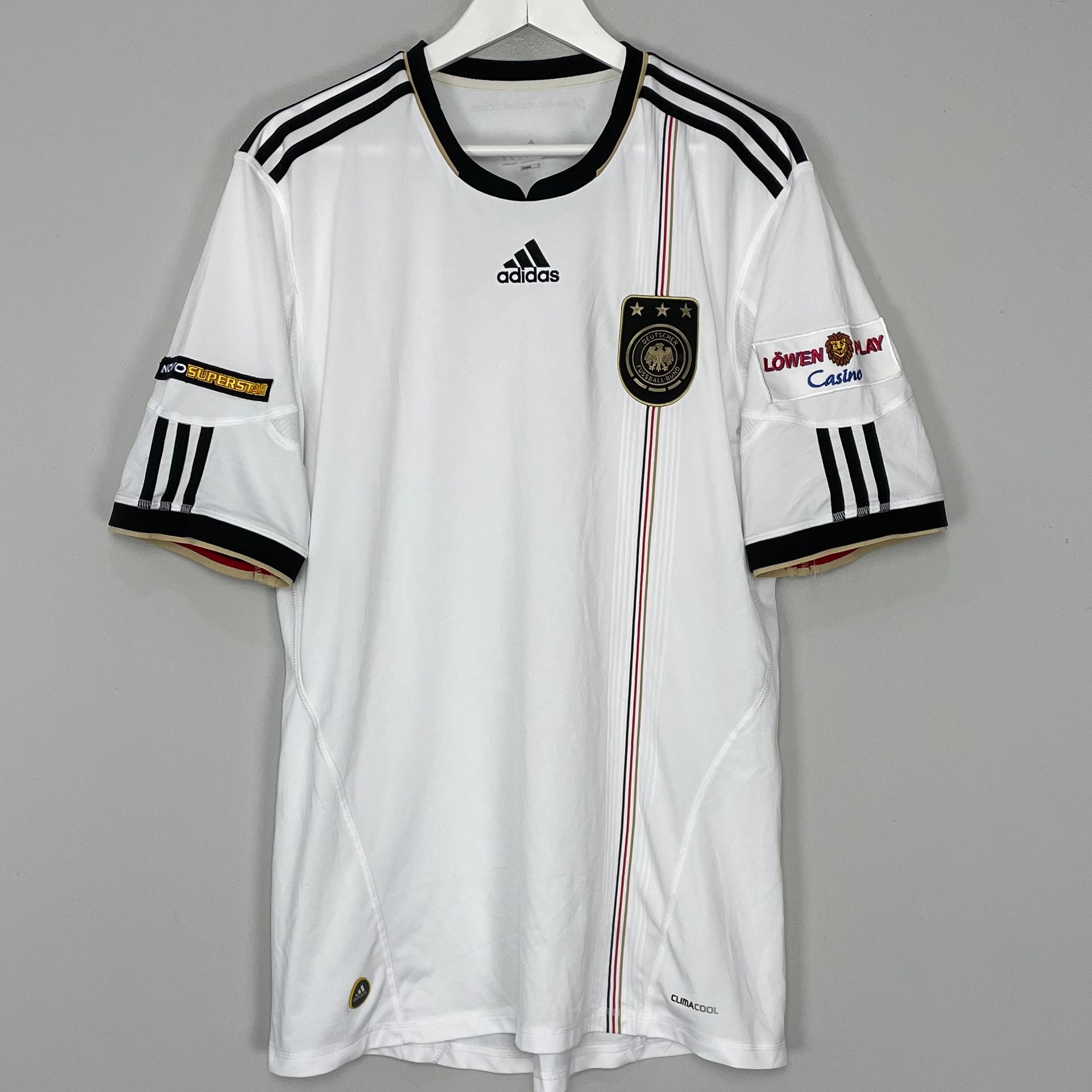 Shop 2010/11 GERMANY HOME SHIRT (XL) ADIDAS, classic football shirts, vintage football shirts & retro soccer jerseys at Cult Kits