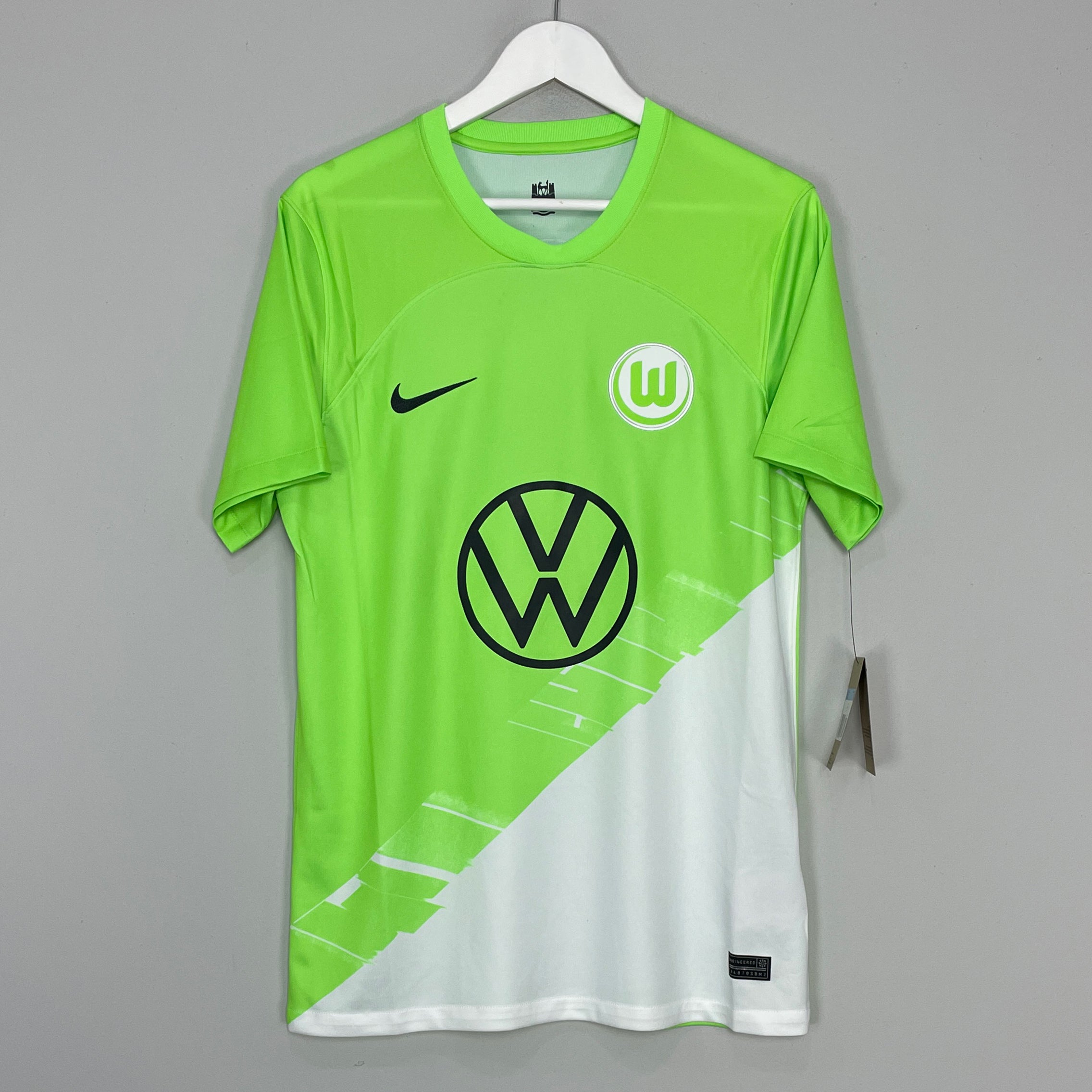Shop 2023/24 WOLFSBURG *BNWT* HOME SHIRT (M) NIKE, classic football shirts, vintage football shirts & retro soccer jerseys at Cult Kits