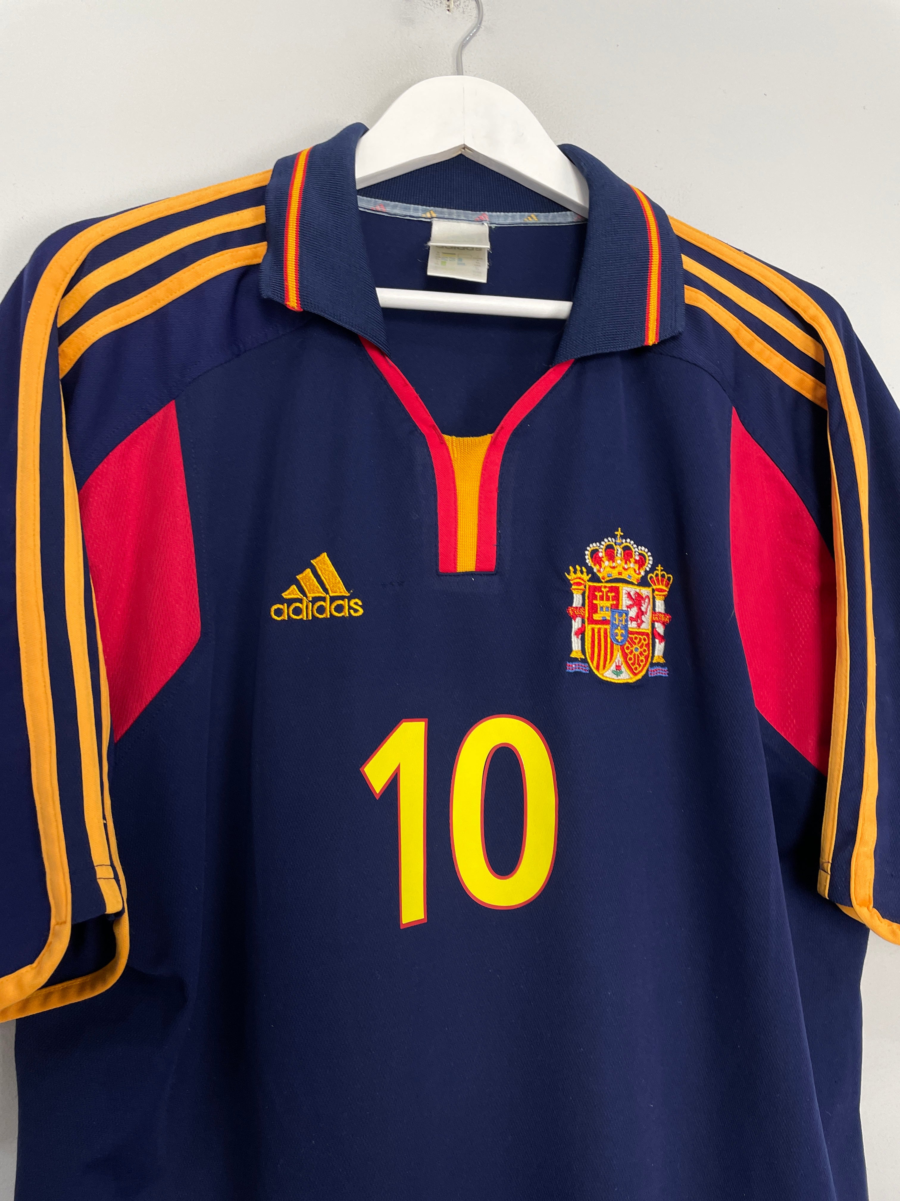 Shop 2000/02 SPAIN RAUL #10 AWAY SHIRT (XL) ADIDAS, classic football shirts, vintage football shirts & retro soccer jerseys at Cult Kits