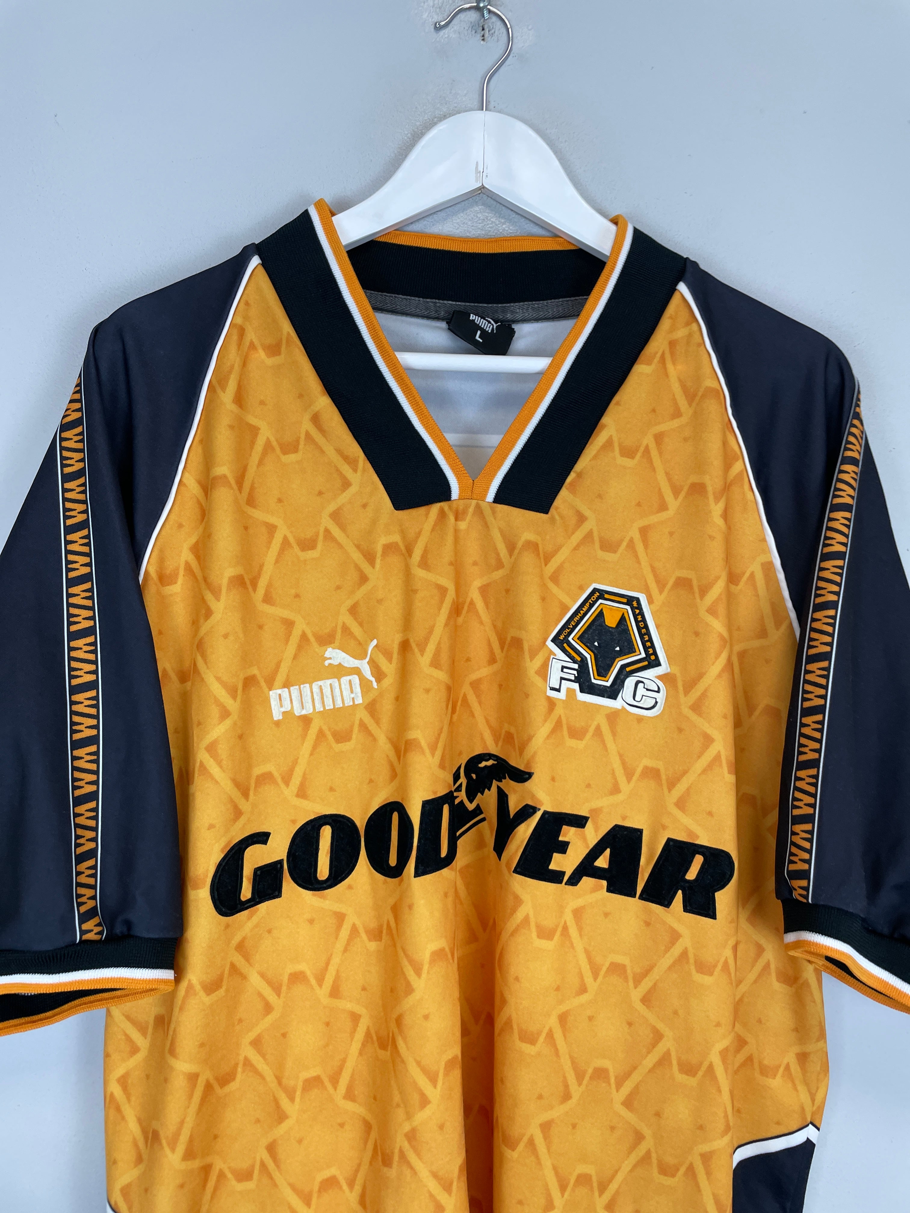 Shop 1996/98 WOLVES HOME SHIRT (L) PUMA, classic football shirts, vintage football shirts & retro soccer jerseys at Cult Kits