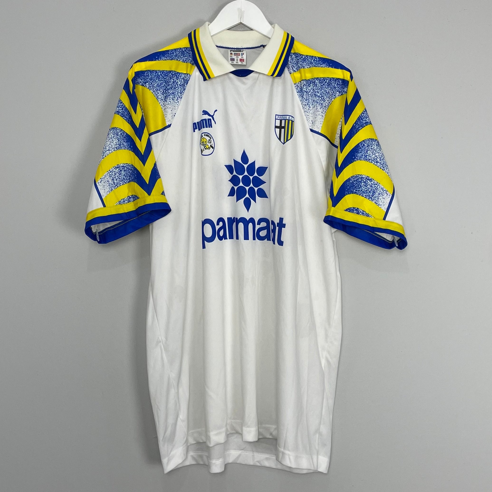 Shop 1995/97 PARMA HOME SHIRT (XXL) PUMA, classic football shirts, vintage football shirts & retro soccer jerseys at Cult Kits