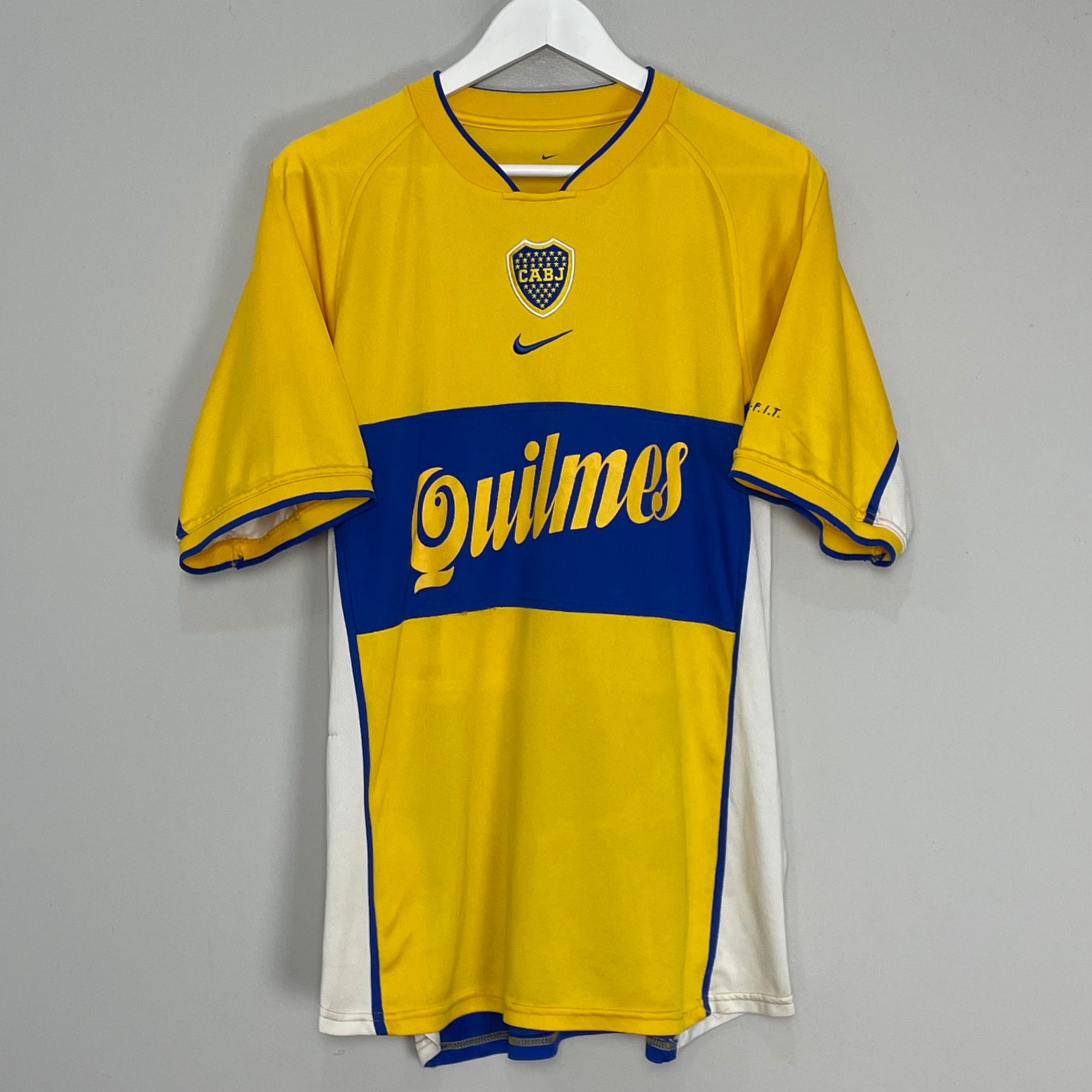 Shop 2001/02 BOCA JUNIORS AWAY SHIRT (L) NIKE, classic football shirts, vintage football shirts & retro soccer jerseys at Cult Kits