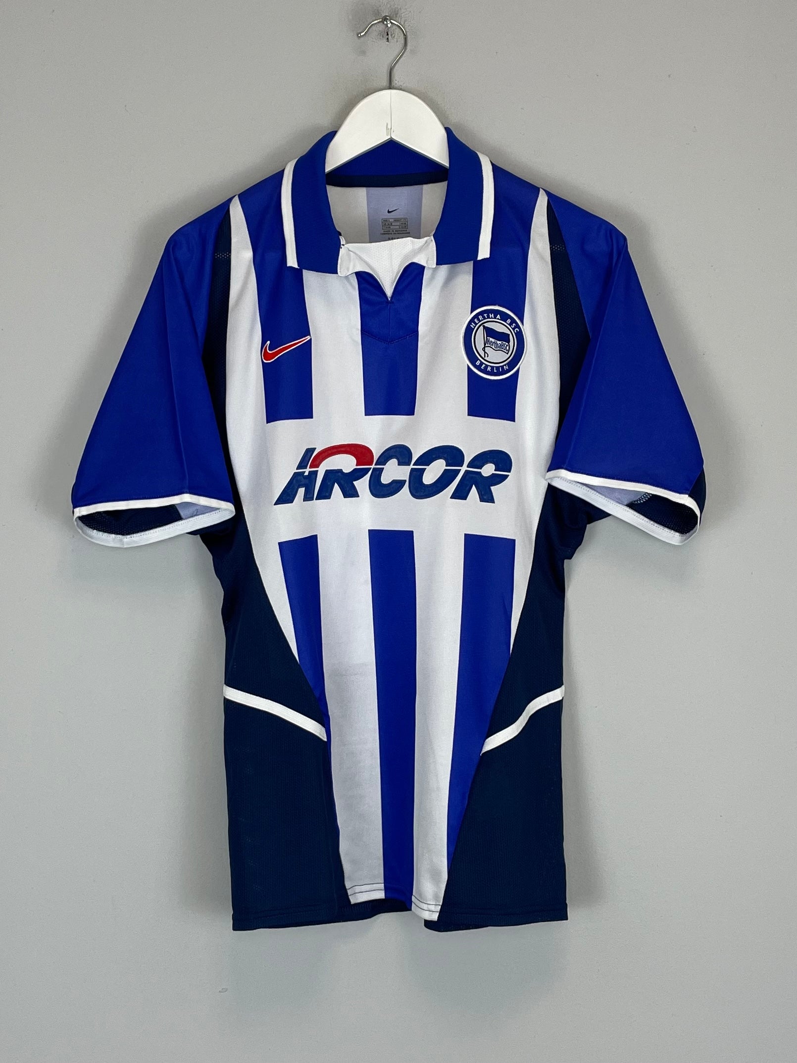 Shop 2002/04 HERTHA BERLIN MARCELINHO #10 HOME SHIRT (S) NIKE, classic football shirts, vintage football shirts & retro soccer jerseys at Cult Kits