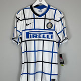 Shop 2020/21 INTER MILAN D'AMBROSIO #33 *BNWT* AWAY SHIRT (L) NIKE, classic football shirts, vintage football shirts & retro soccer jerseys at Cult Kits