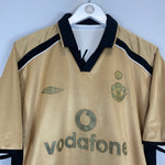 Shop 2001/02 MANCHESTER UNITED BECKHAM #7 C/L AWAY/THIRD CENTENARY SHIRT (XL) UMBRO, classic football shirts, vintage football shirts & retro soccer jerseys at Cult Kits