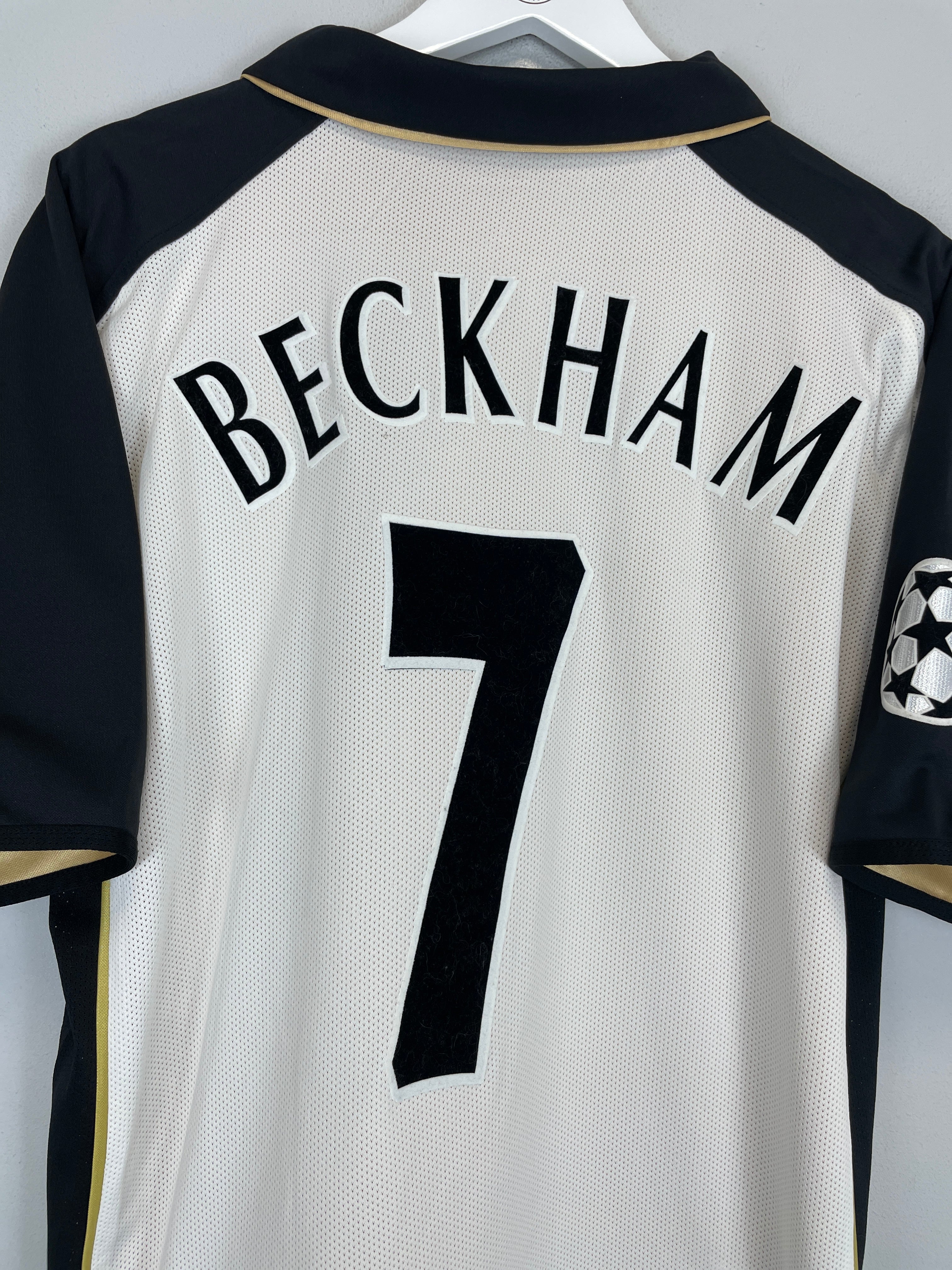 Shop 2001/02 MANCHESTER UNITED BECKHAM #7 C/L AWAY/THIRD CENTENARY SHIRT (XL) UMBRO, classic football shirts, vintage football shirts & retro soccer jerseys at Cult Kits