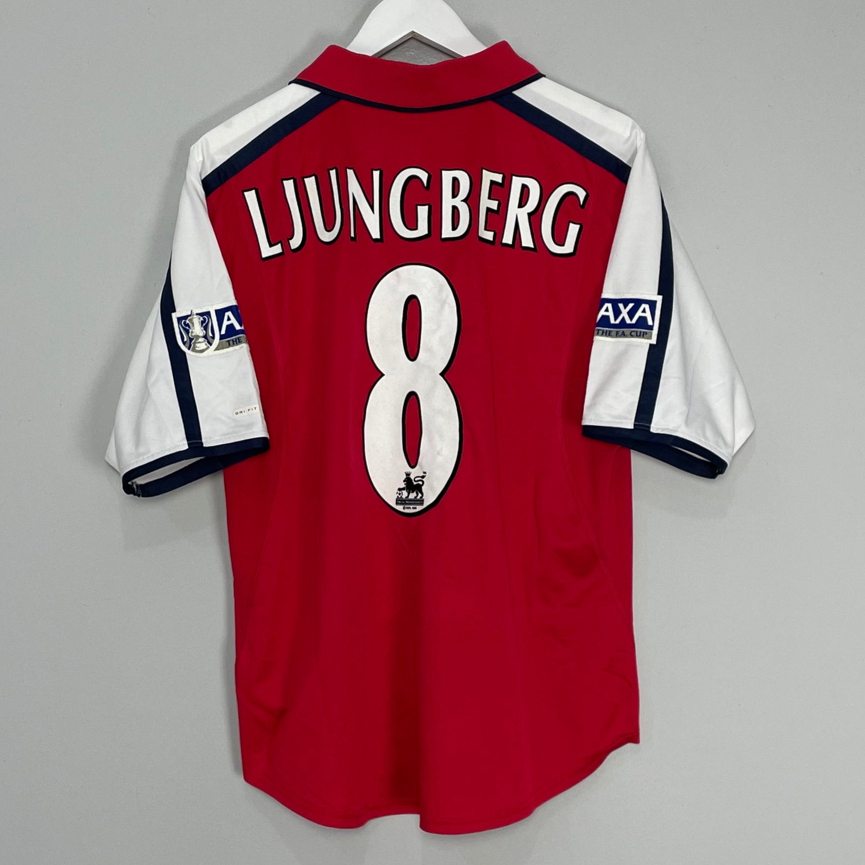 Shop 2000/02 ARSENAL LJUNGBERG #8 FA CUP HOME SHIRT (M) NIKE, classic football shirts, vintage football shirts & retro soccer jerseys at Cult Kits