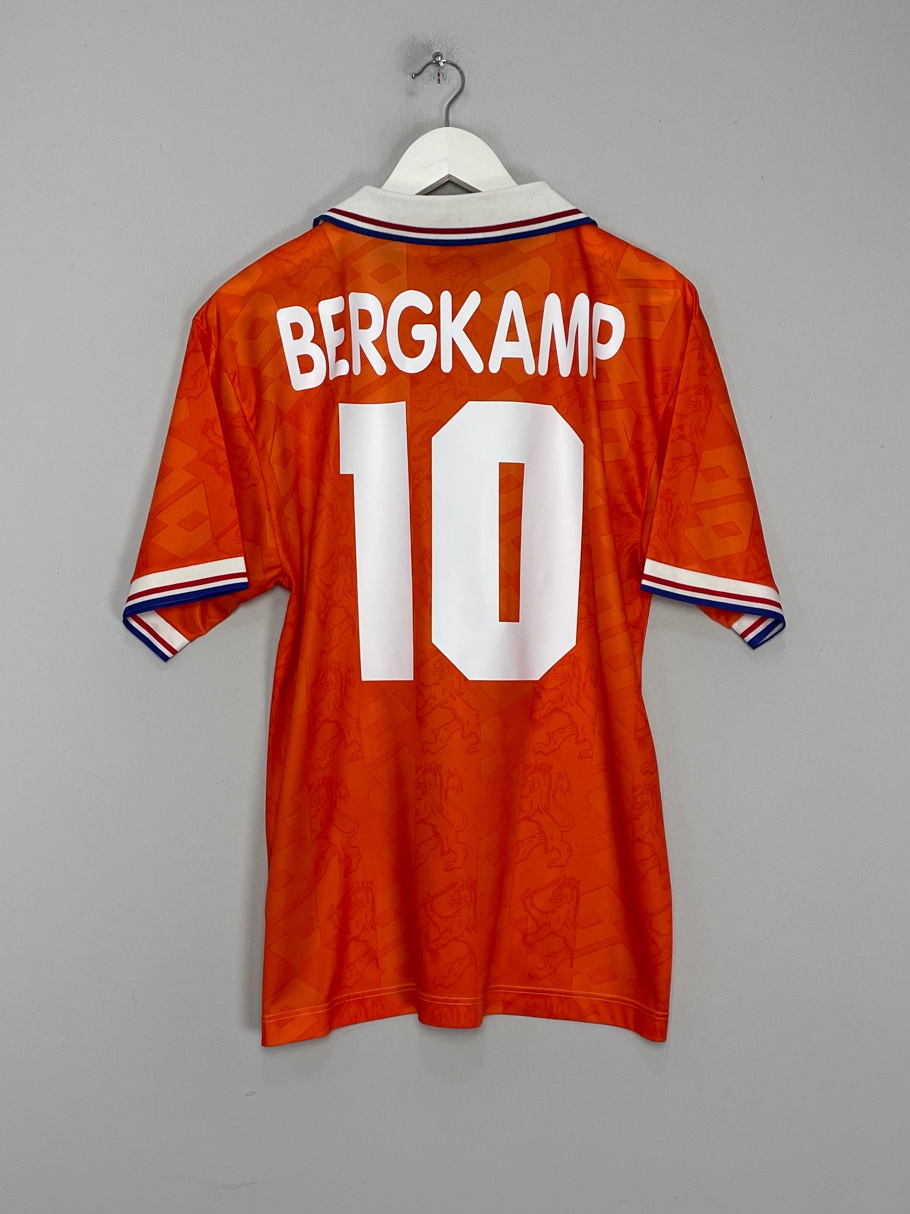 Shop 1994 NETHERLANDS BERGKAMP #10 HOME SHIRT (M) LOTTO, classic football shirts, vintage football shirts & retro soccer jerseys at Cult Kits