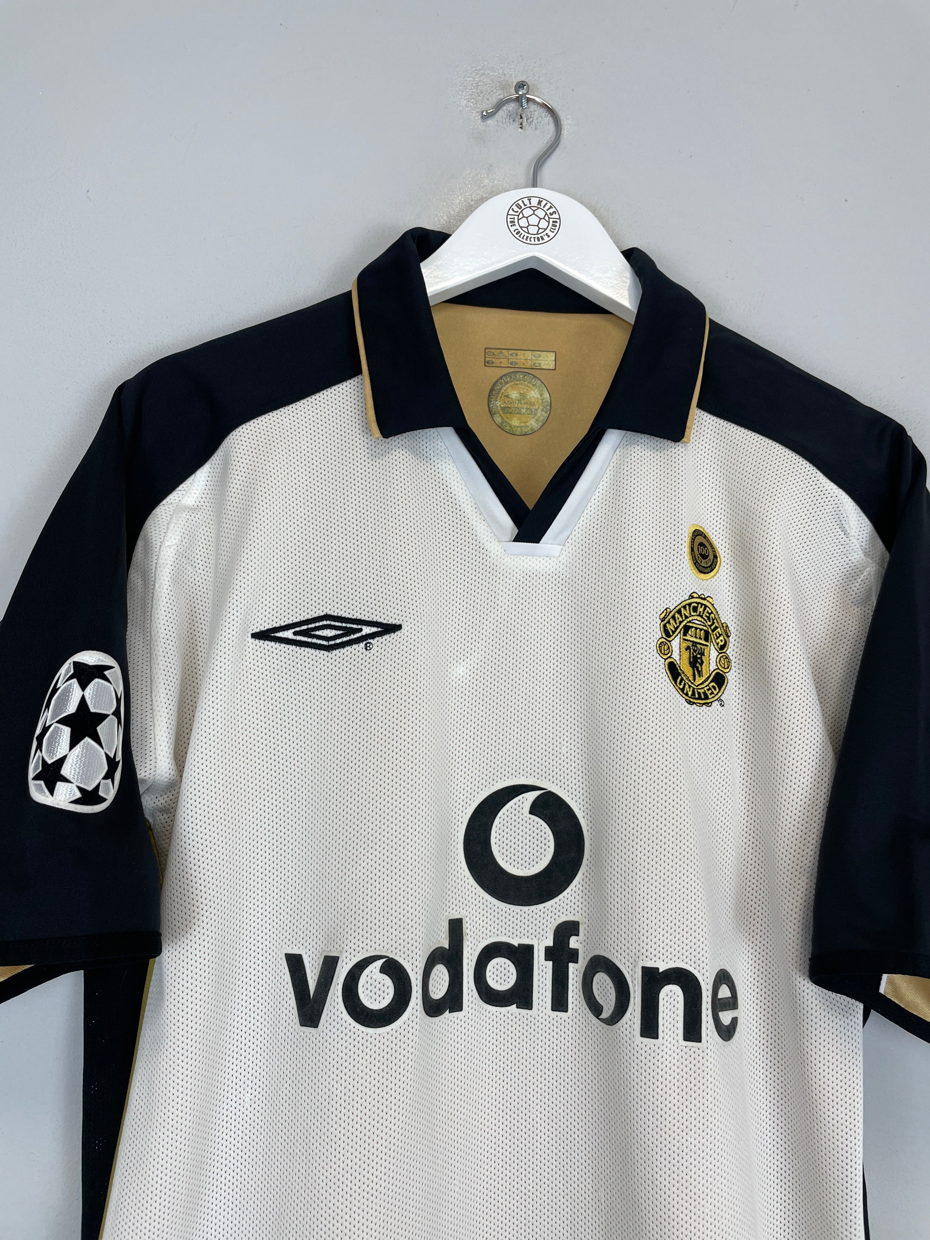 Shop 2001/02 MANCHESTER UNITED BECKHAM #7 C/L AWAY/THIRD CENTENARY SHIRT (XL) UMBRO, classic football shirts, vintage football shirts & retro soccer jerseys at Cult Kits