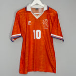 Shop 1994 NETHERLANDS BERGKAMP #10 HOME SHIRT (M) LOTTO, classic football shirts, vintage football shirts & retro soccer jerseys at Cult Kits