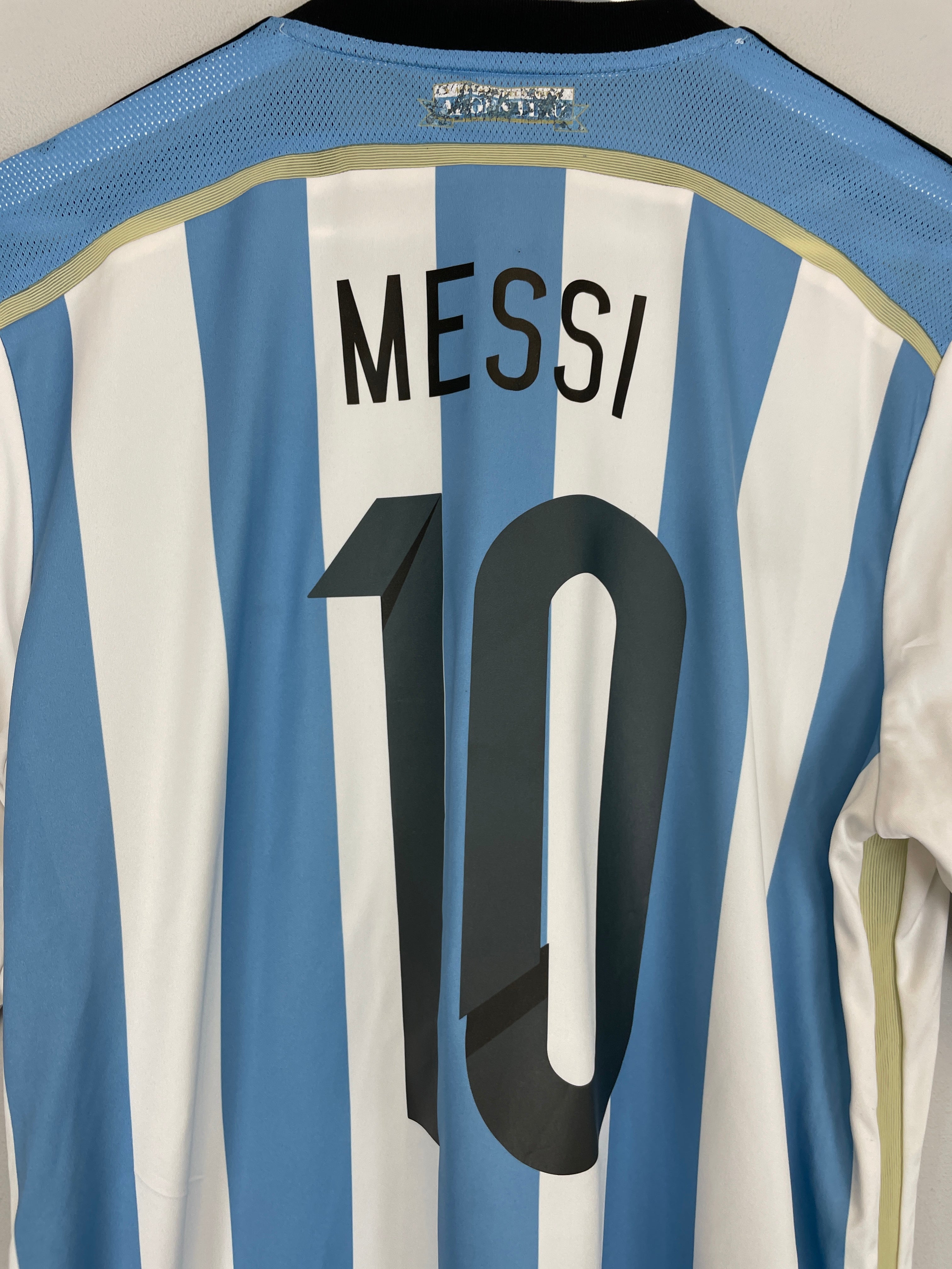 Shop 2013/15 ARGENTINA MESSI #10 HOME SHIRT (L) ADIDAS, classic football shirts, vintage football shirts & retro soccer jerseys at Cult Kits