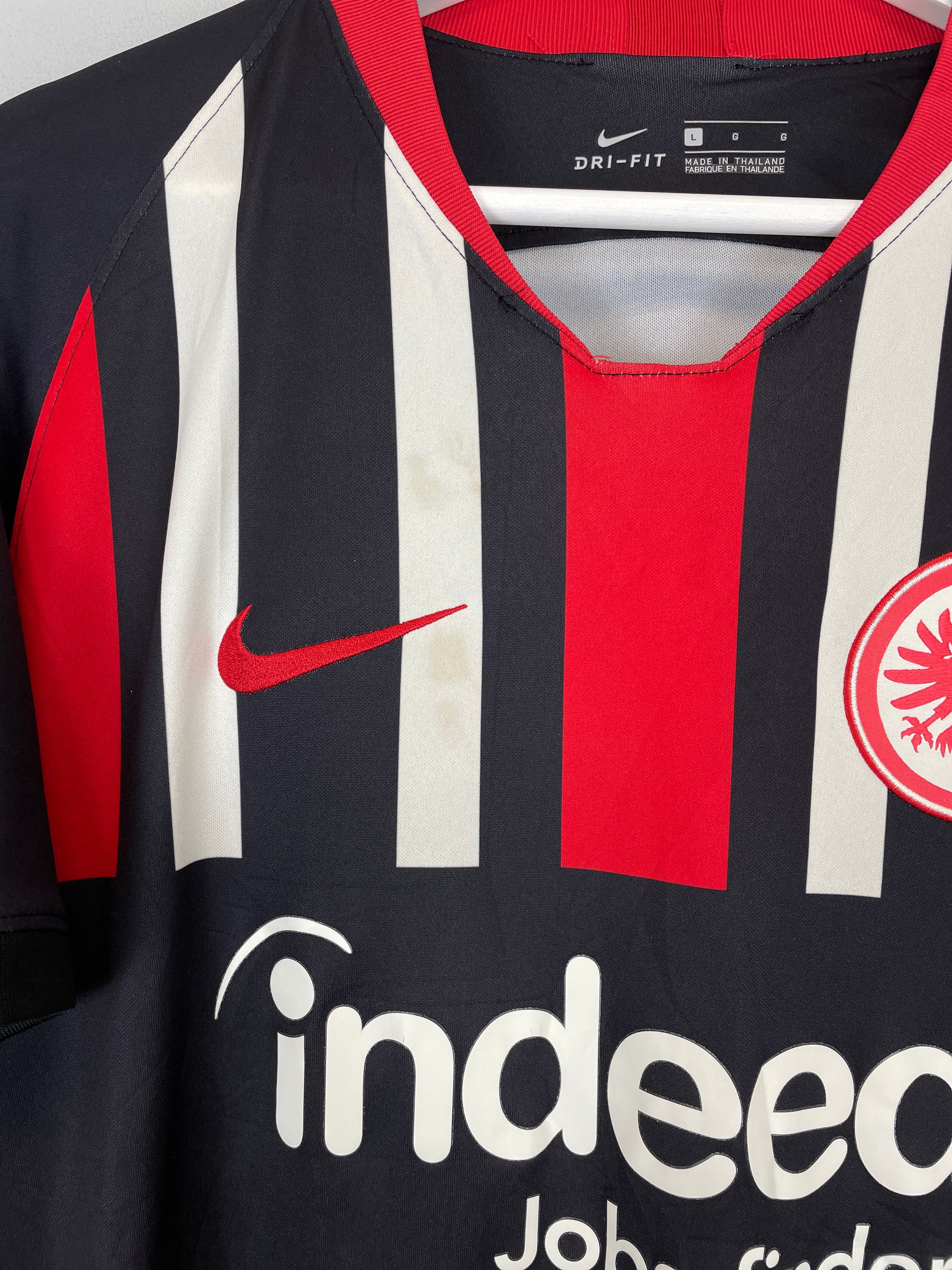 Shop 2019/20 EINTRACHT FRANKFURT HOME SHIRT (L) NIKE, classic football shirts, vintage football shirts & retro soccer jerseys at Cult Kits