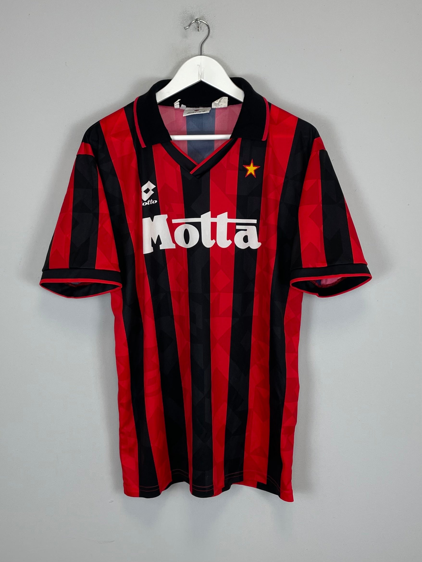 Shop 1993/94 AC MILAN HOME SHIRT (M) LOTTO, classic football shirts, vintage football shirts & retro soccer jerseys at Cult Kits