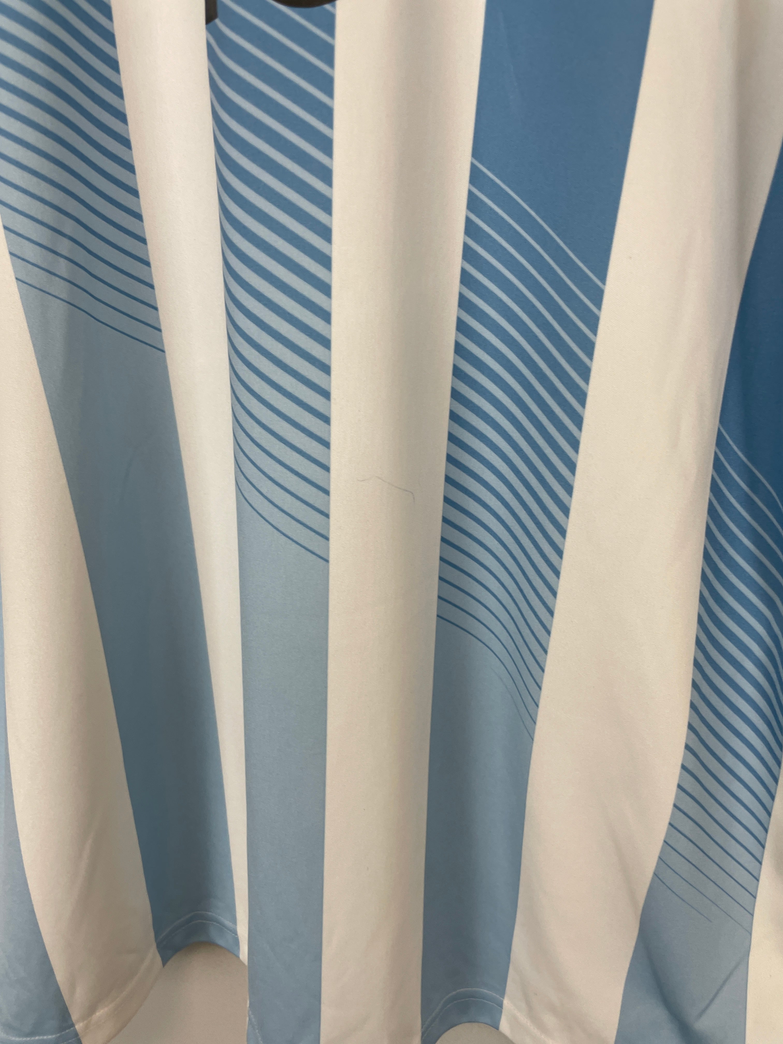 Shop 2013/15 ARGENTINA MESSI #10 HOME SHIRT (L) ADIDAS, classic football shirts, vintage football shirts & retro soccer jerseys at Cult Kits