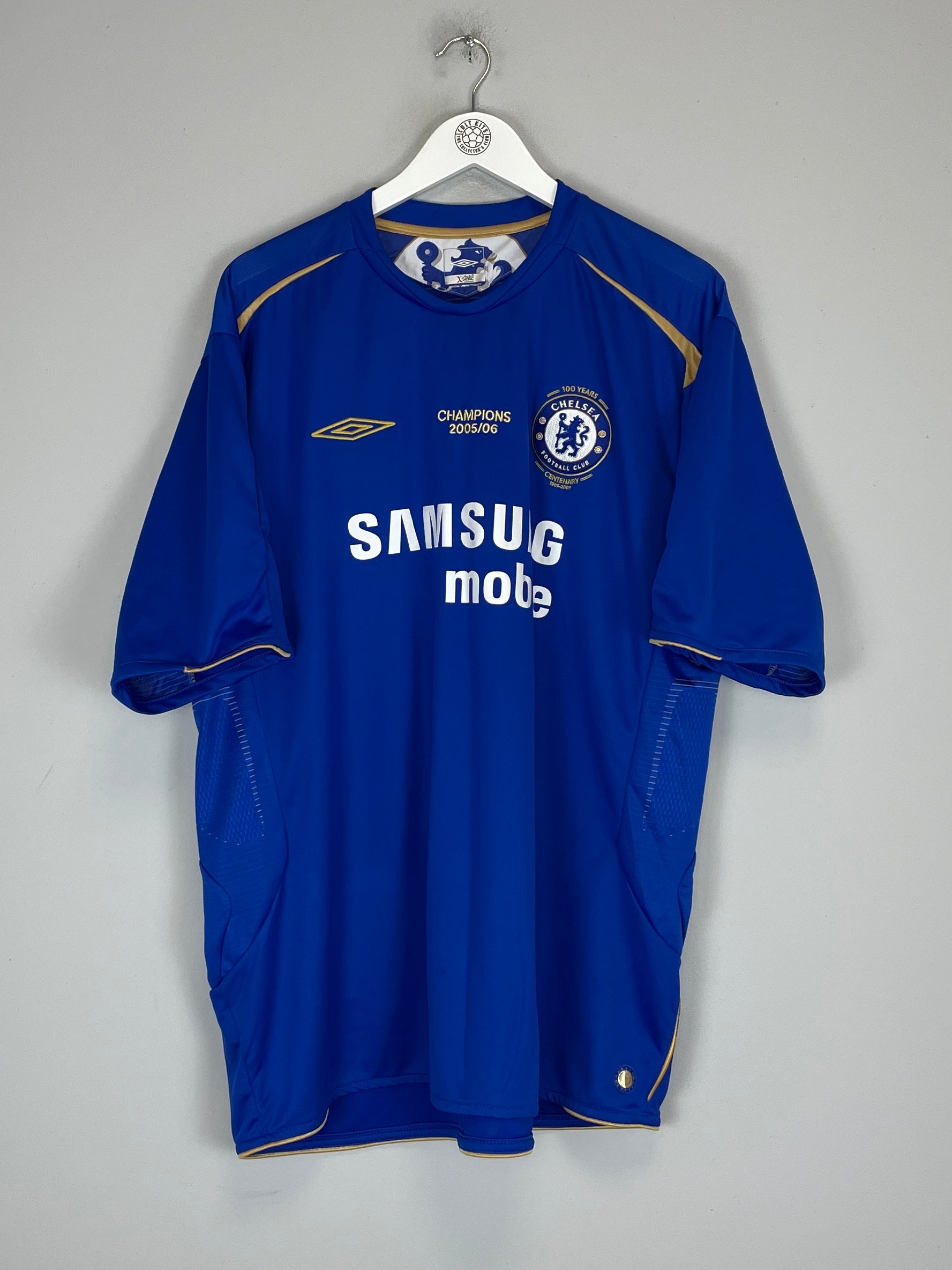 Shop 2005/06 CHELSEA LAMPARD #8 *CHAMPIONS* HOME SHIRT (XXXL) UMBRO, classic football shirts, vintage football shirts & retro soccer jerseys at Cult Kits