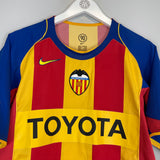 Shop 2004/05 VALENCIA AWAY SHIRT (M) NIKE, classic football shirts, vintage football shirts & retro soccer jerseys at Cult Kits