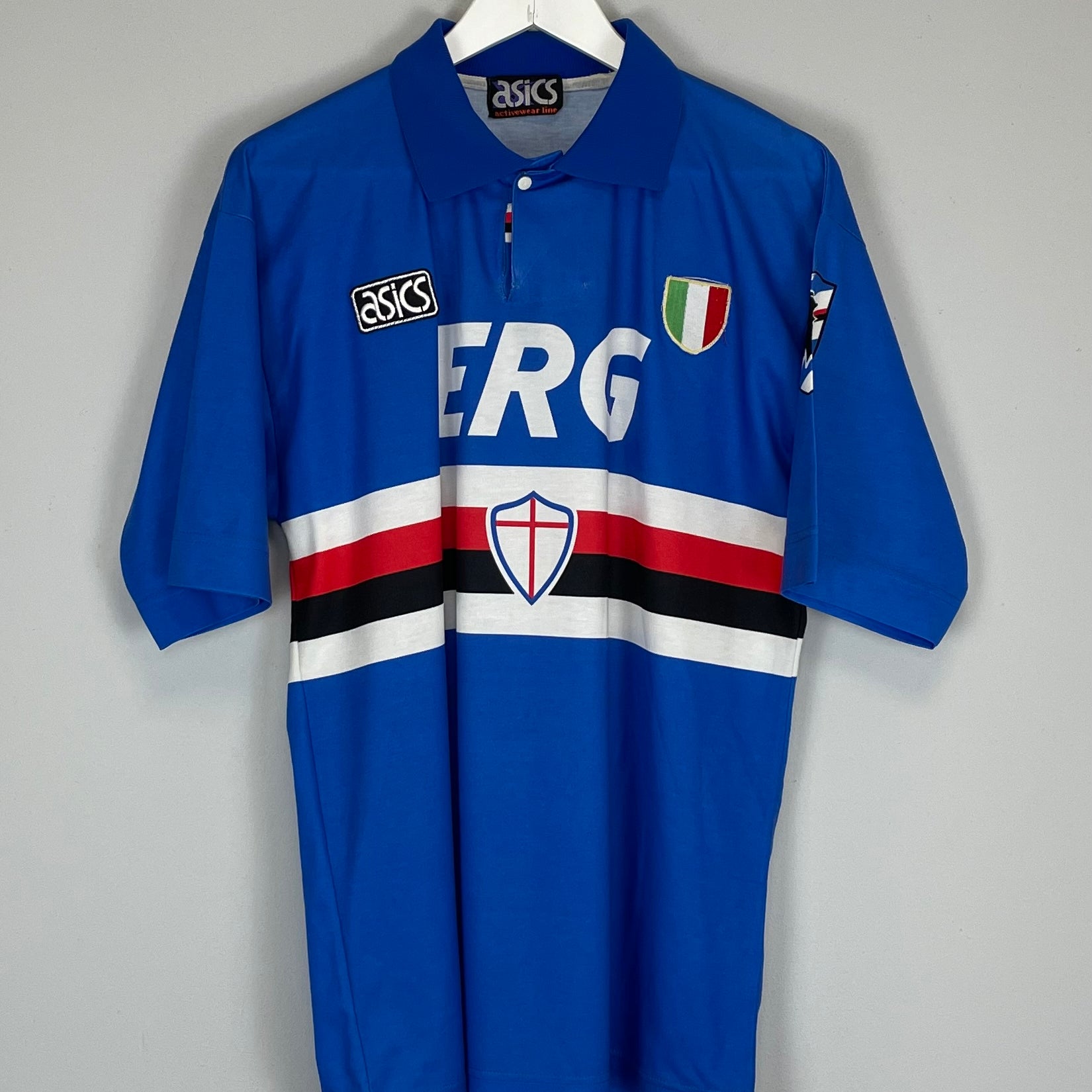 Shop 1991/92 SAMPDORIA HOME SHIRT (L) ASICS, classic football shirts, vintage football shirts & retro soccer jerseys at Cult Kits