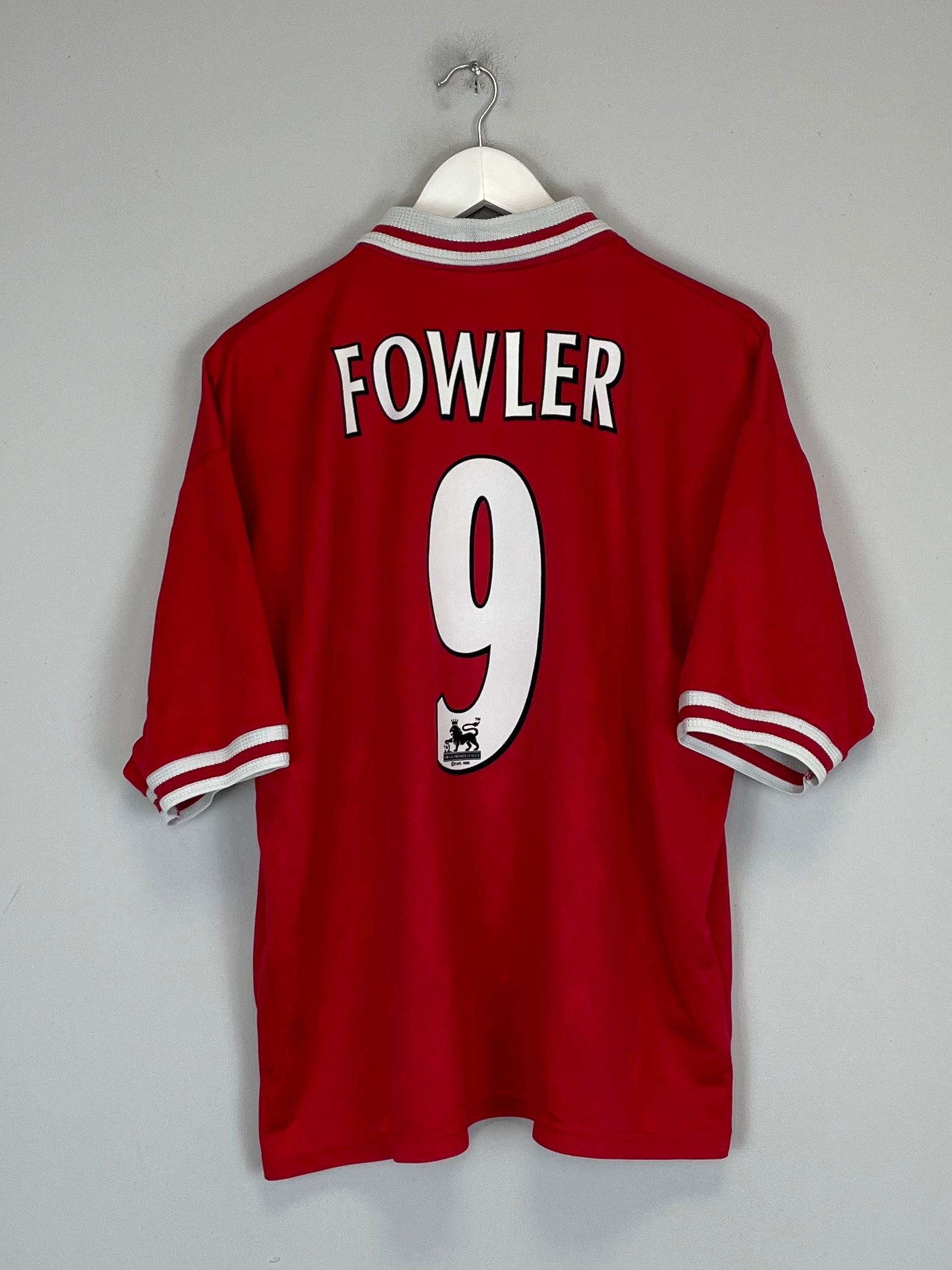 Shop 1996/98 LIVERPOOL FOWLER #9 HOME SHIRT (XL) REEBOK, classic football shirts, vintage football shirts & retro soccer jerseys at Cult Kits