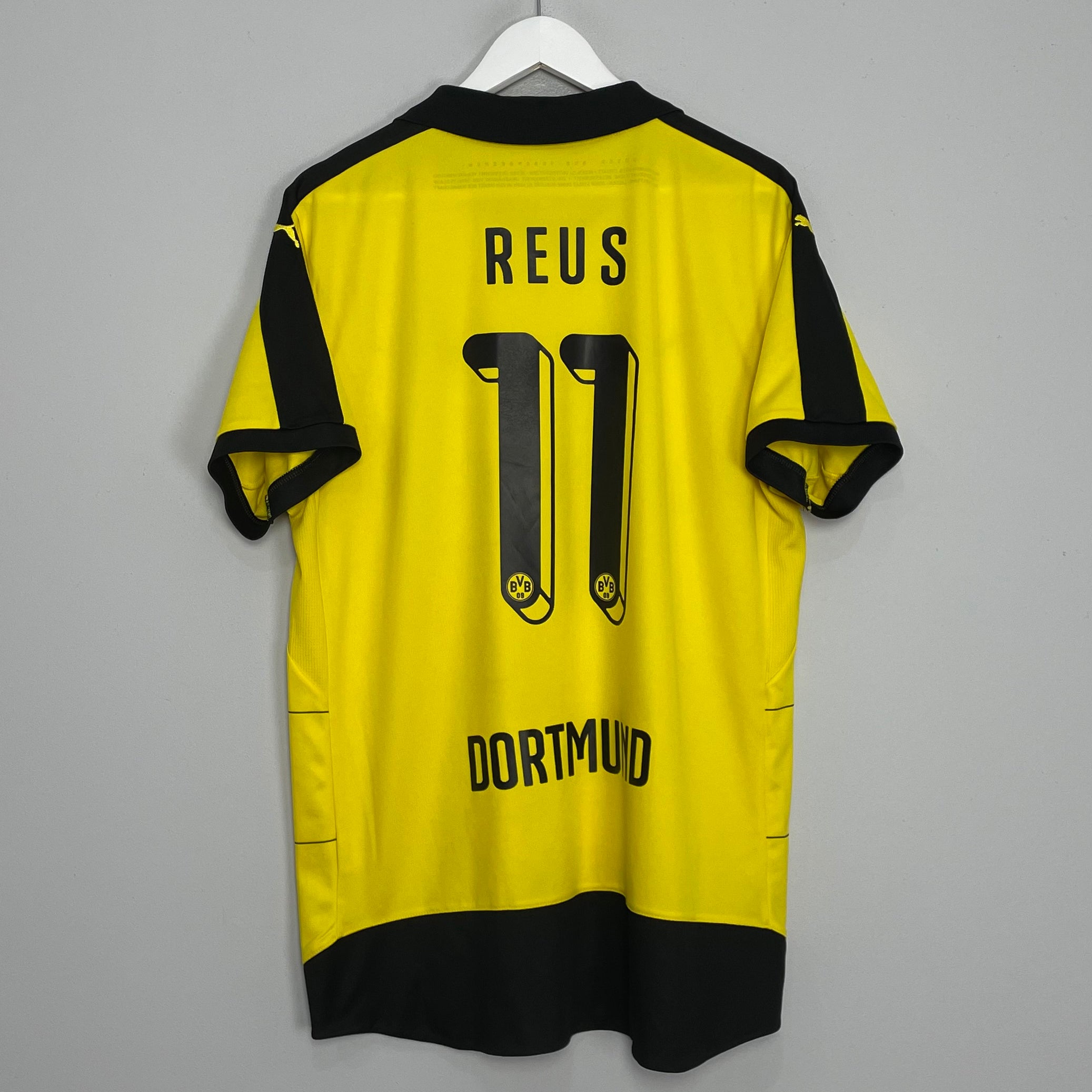 Shop 2015/16 DORTMUND REUS #11 HOME SHIRT (XL) PUMA, classic football shirts, vintage football shirts & retro soccer jerseys at Cult Kits
